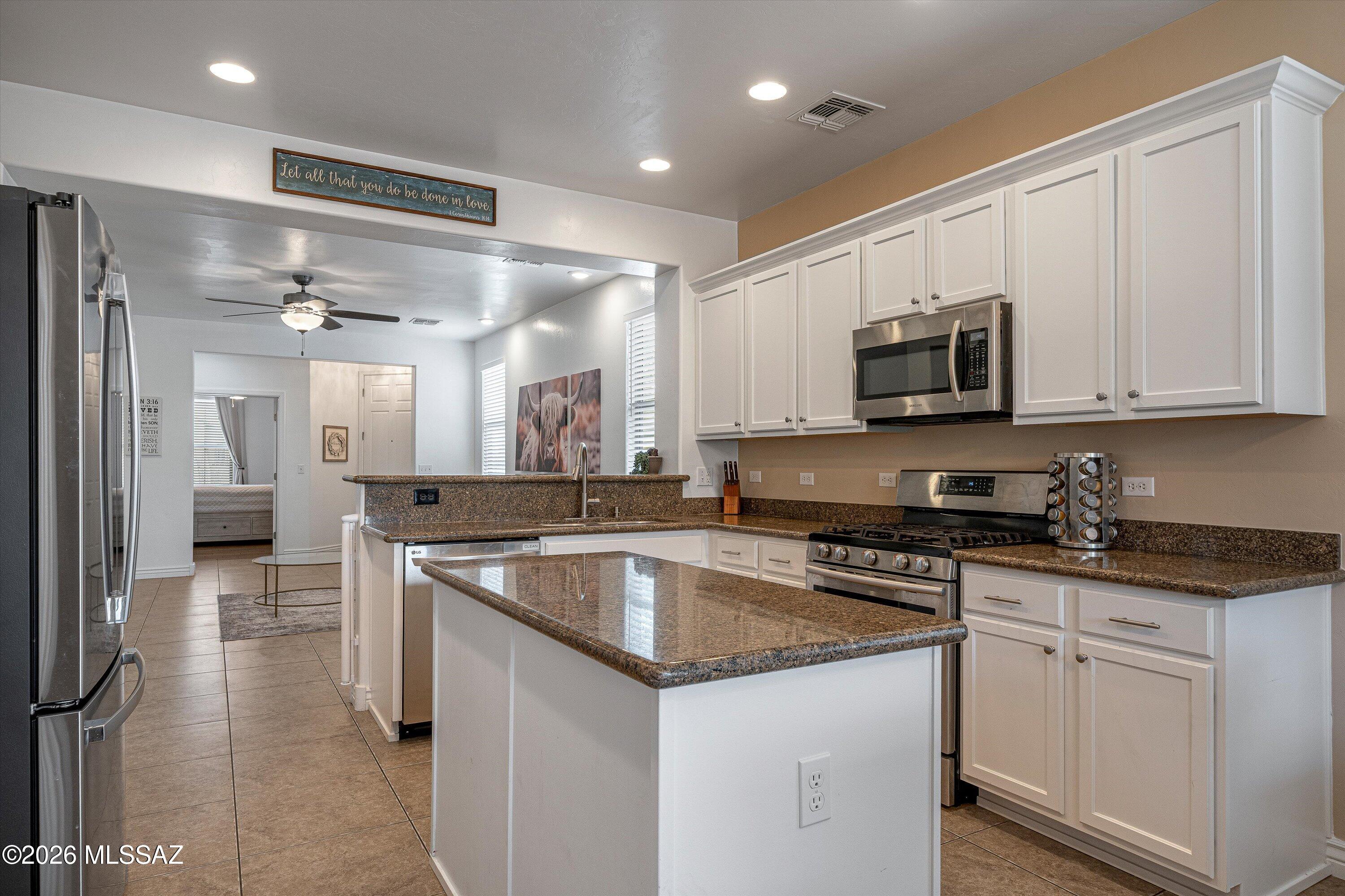 Rancho Del Lago (B37-38) - Residential