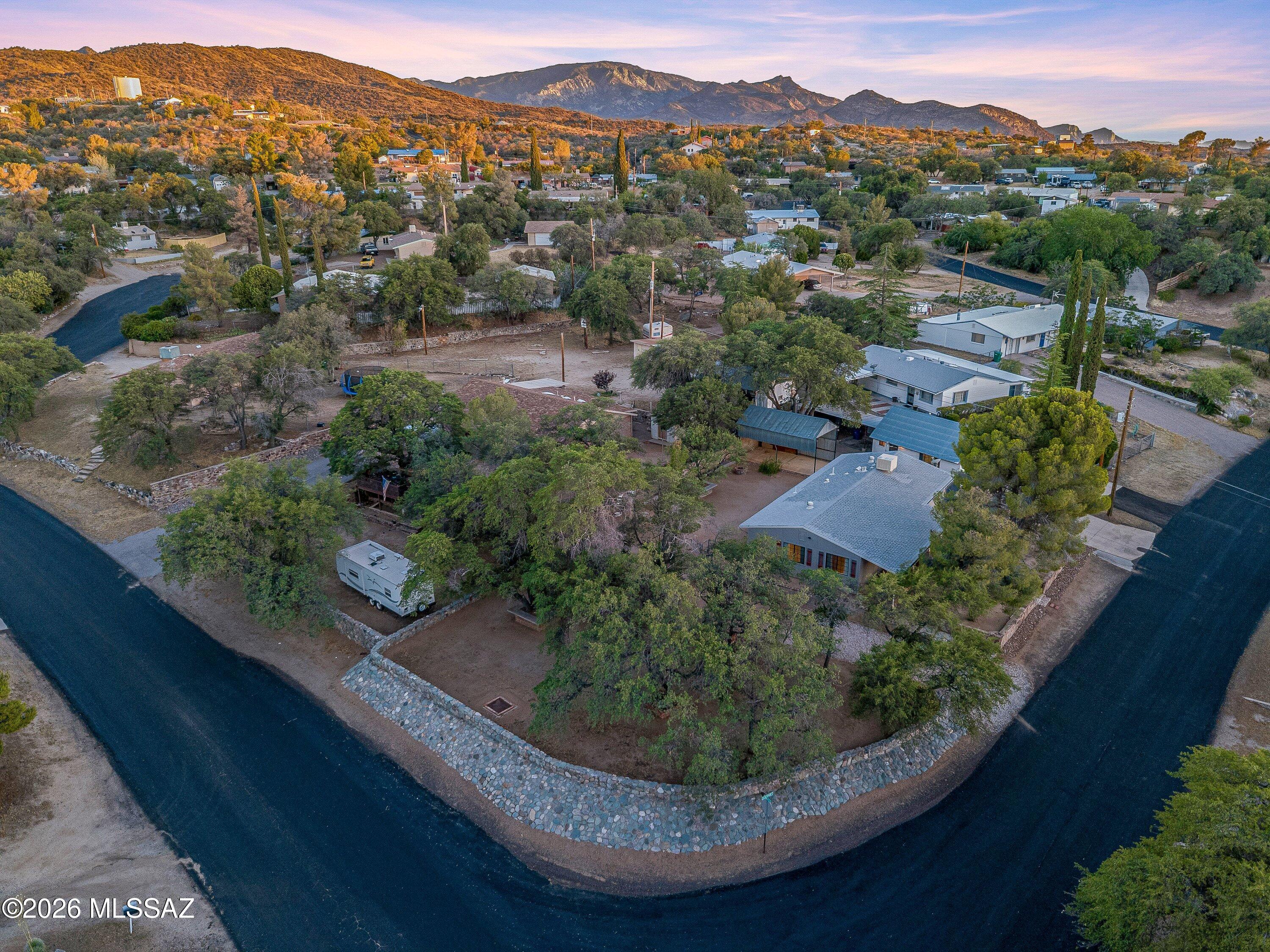 Los Robles Estates - Residential