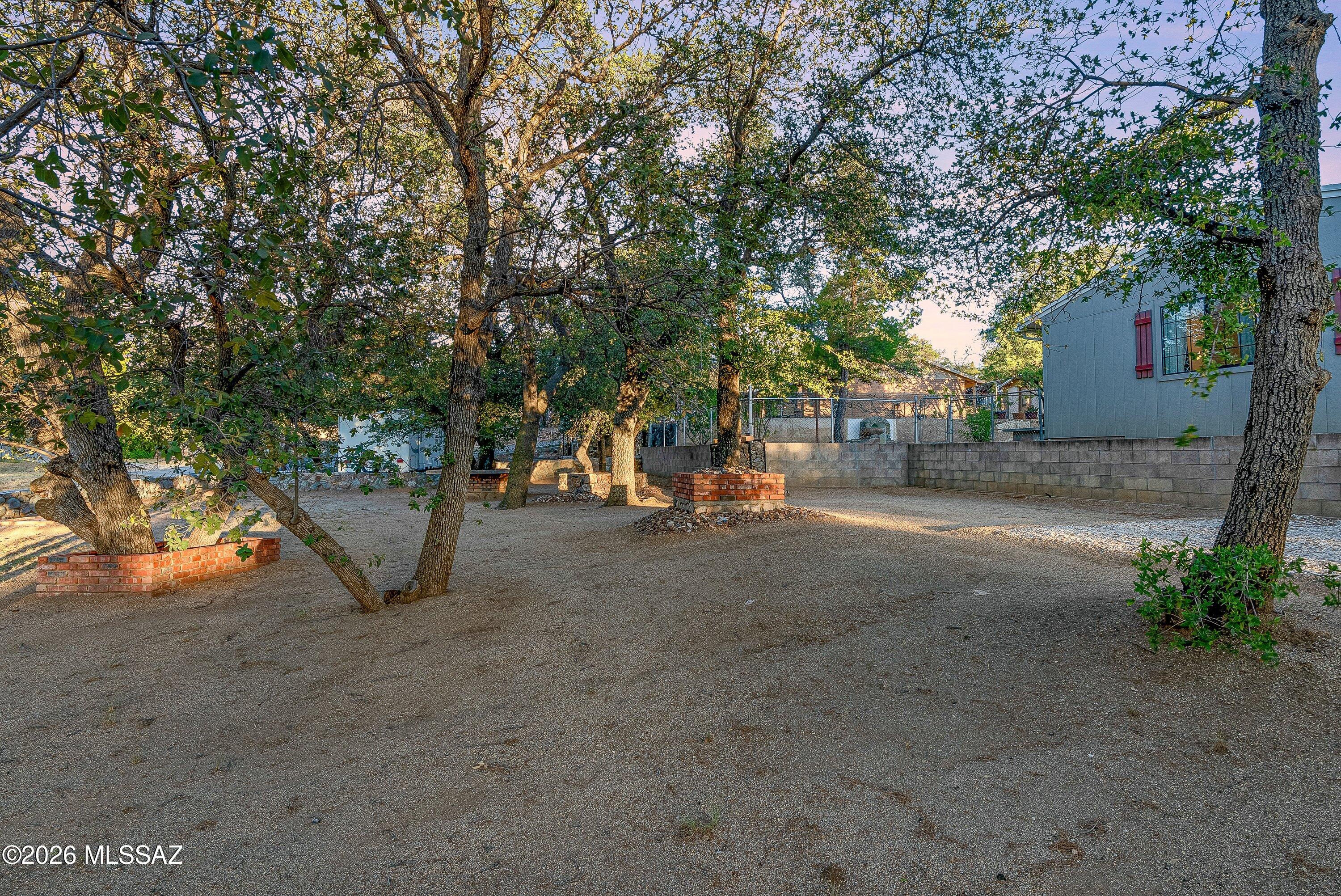 Los Robles Estates - Residential