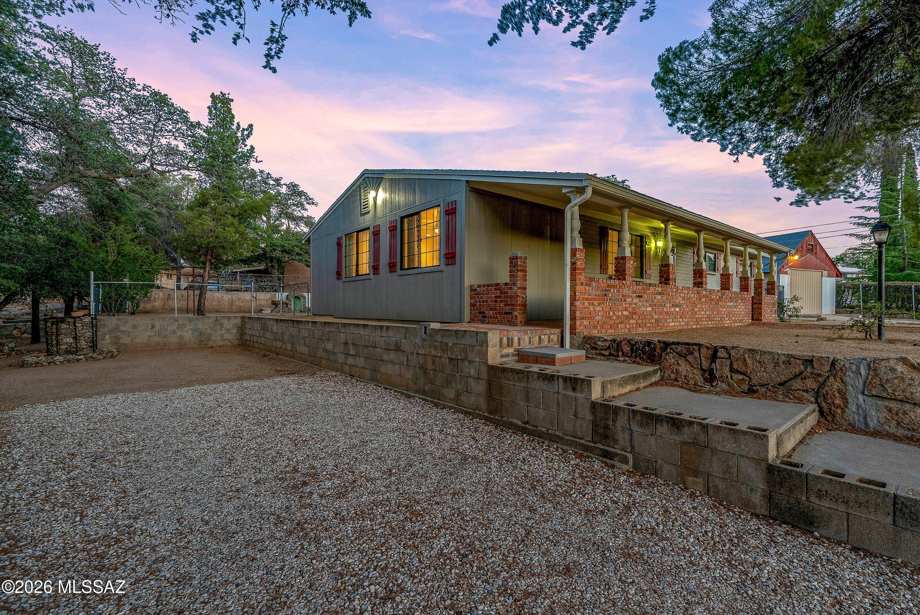 Los Robles Estates - Residential