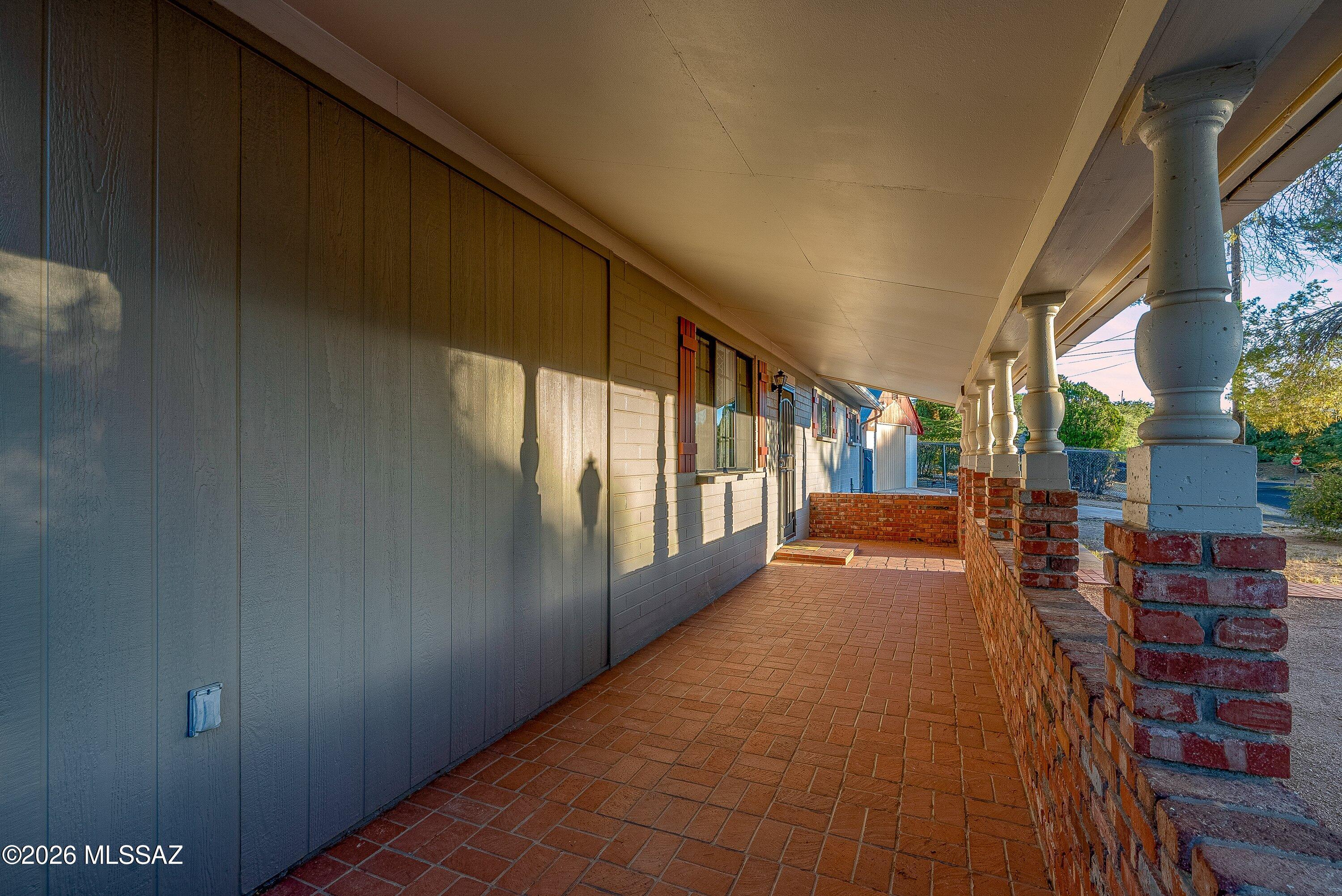 Los Robles Estates - Residential