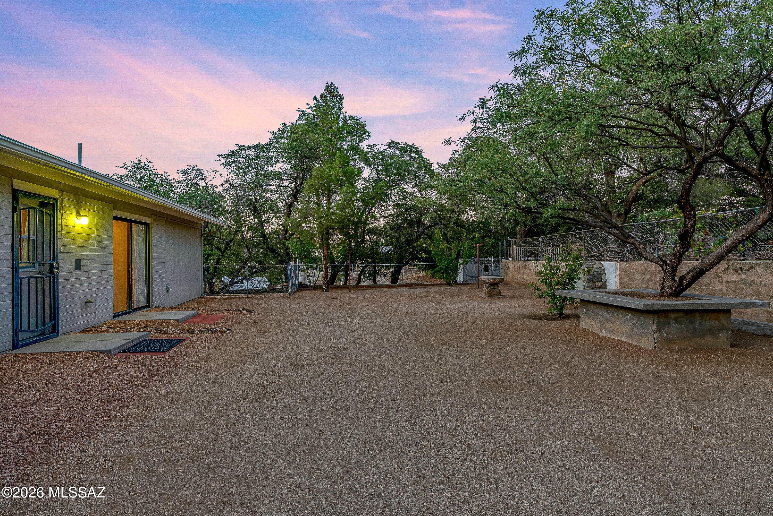 Los Robles Estates - Residential