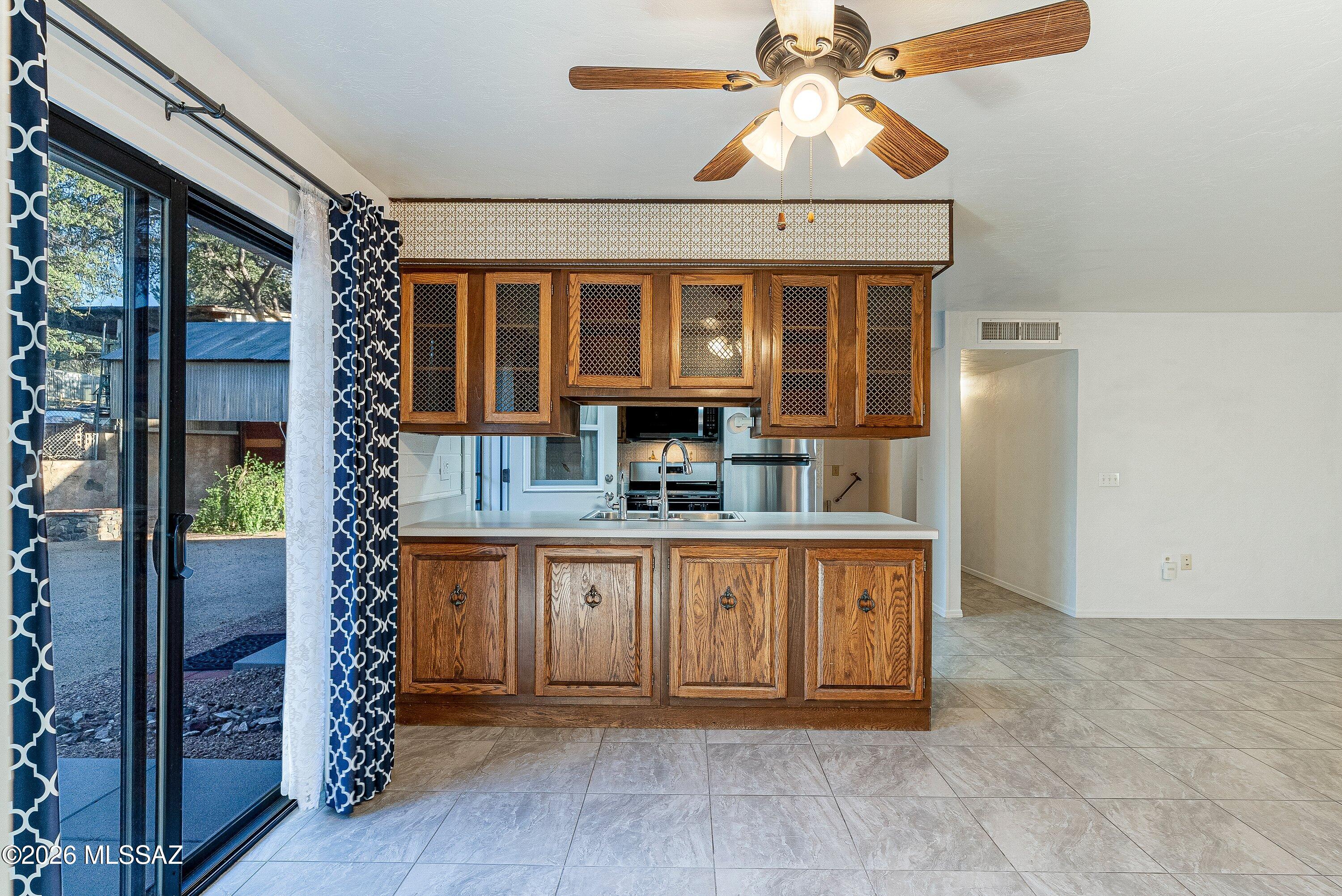 Los Robles Estates - Residential