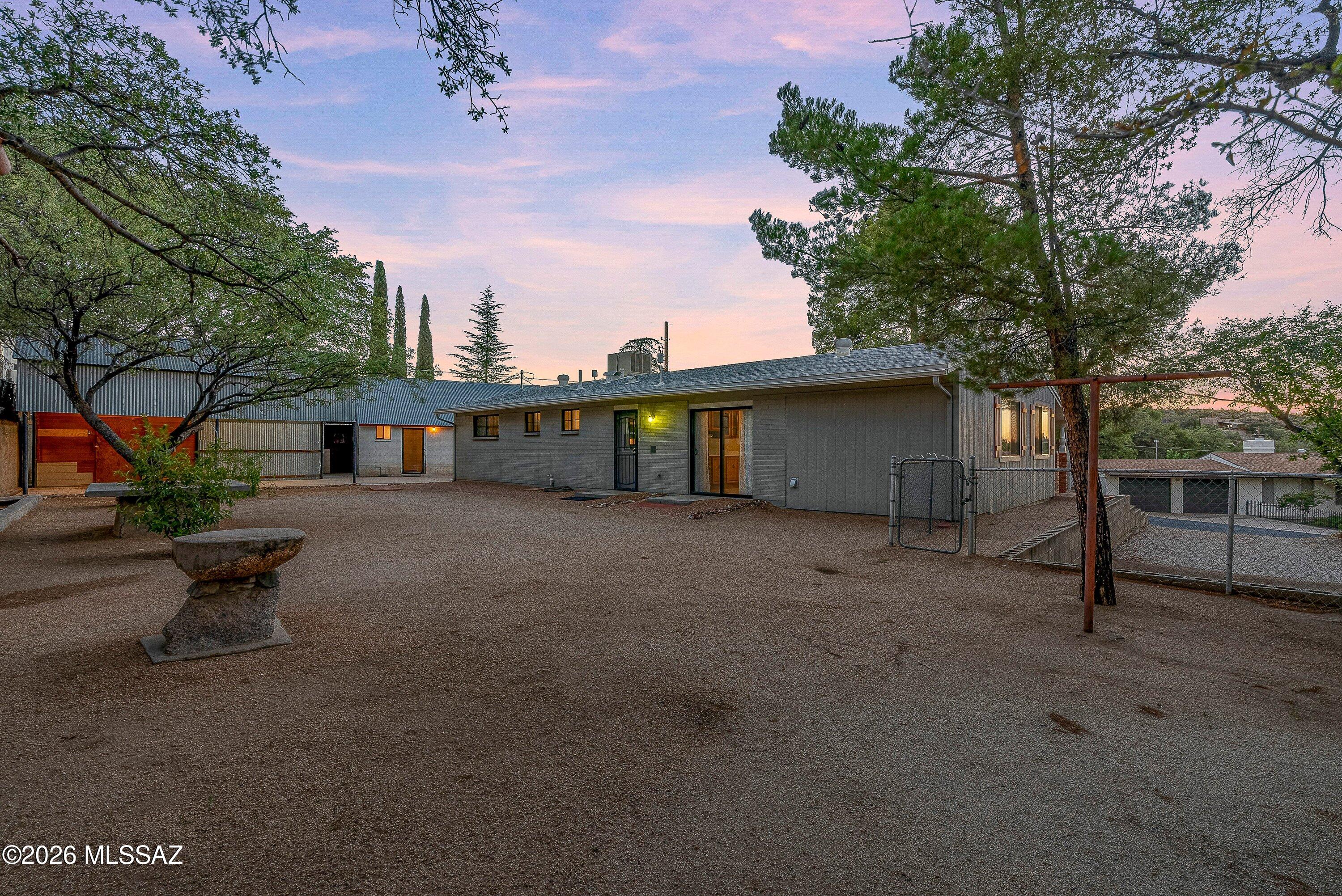 Los Robles Estates - Residential
