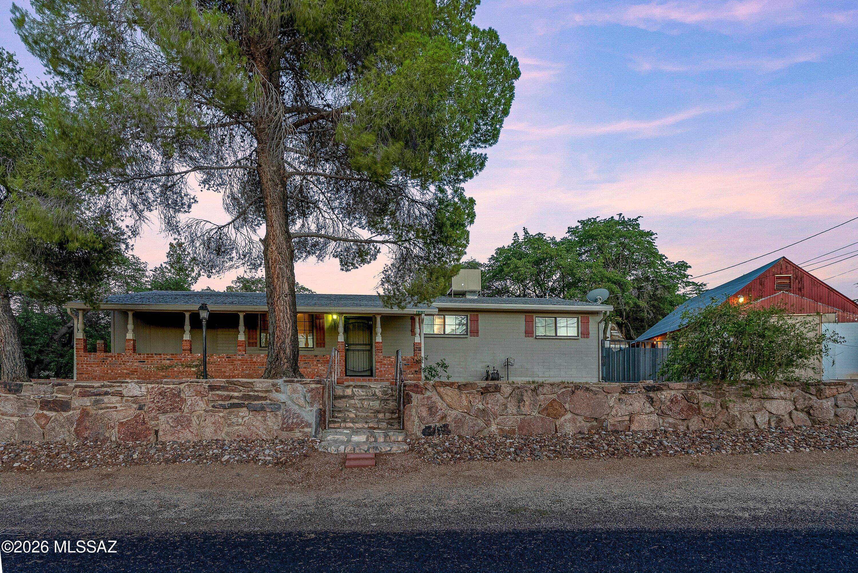 Los Robles Estates - Residential