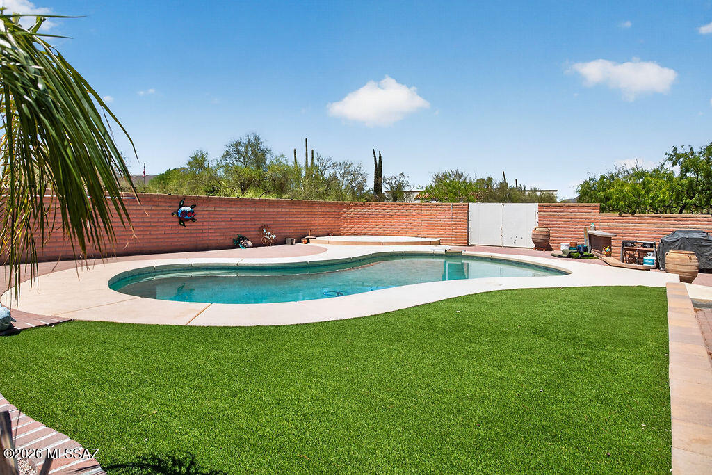 Bridlewood West (42-102) - Residential