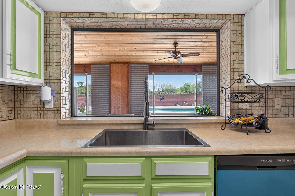 Bridlewood West (42-102) - Residential