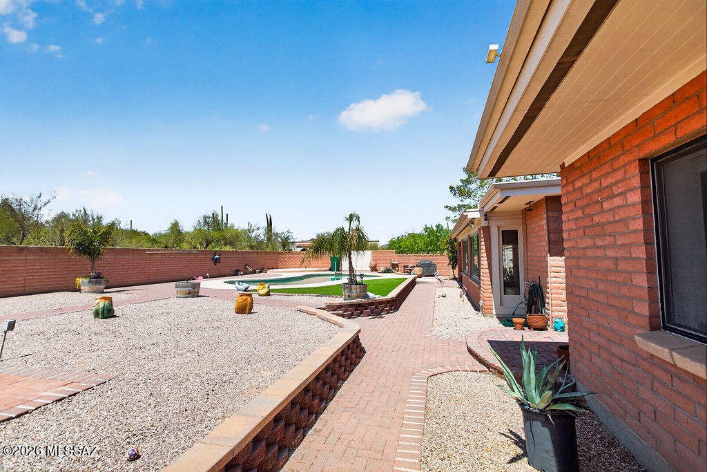 Bridlewood West (42-102) - Residential