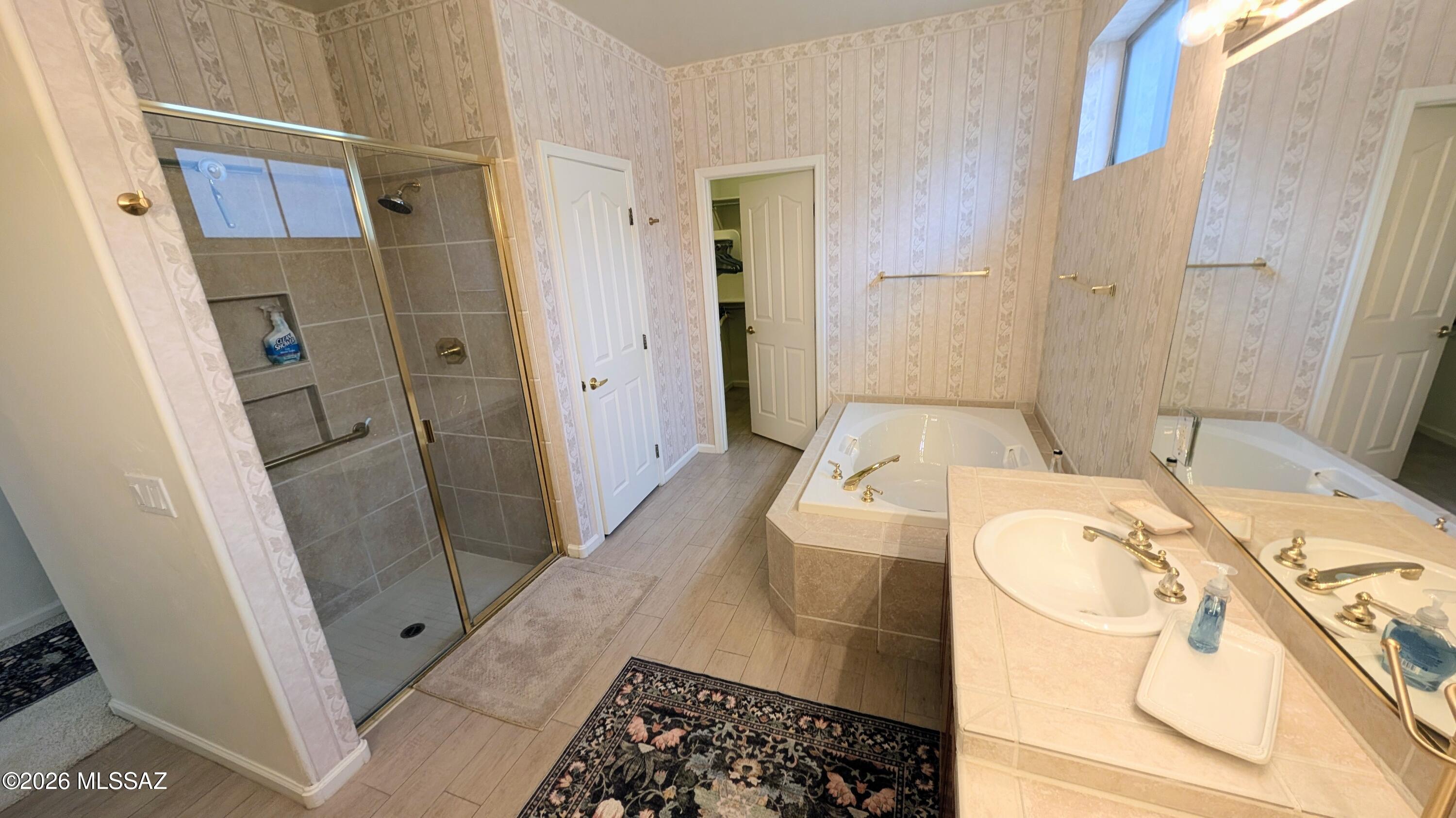 Saddlebrooke - Residential Lease