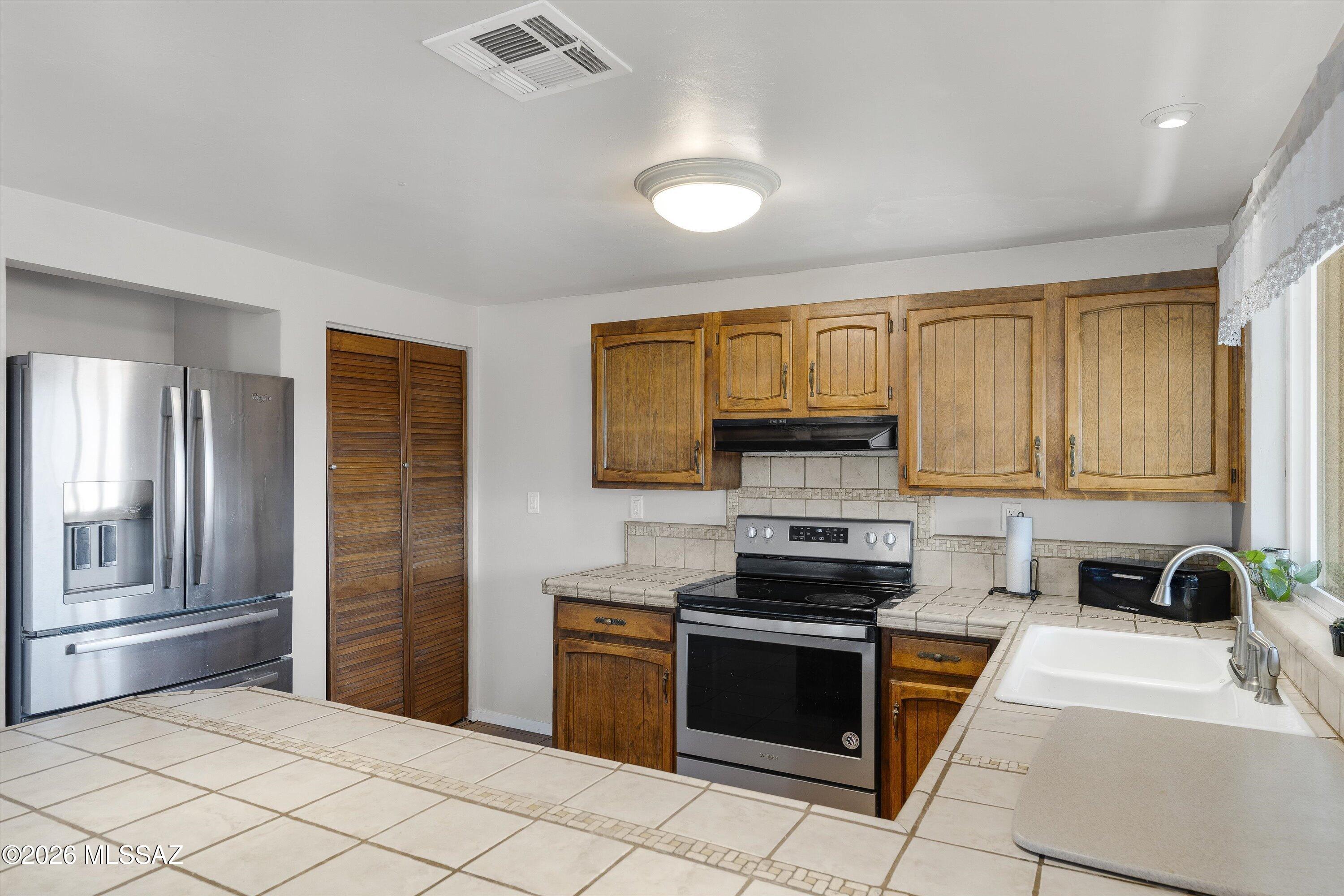 Del Bac Heights(1-35) - Residential