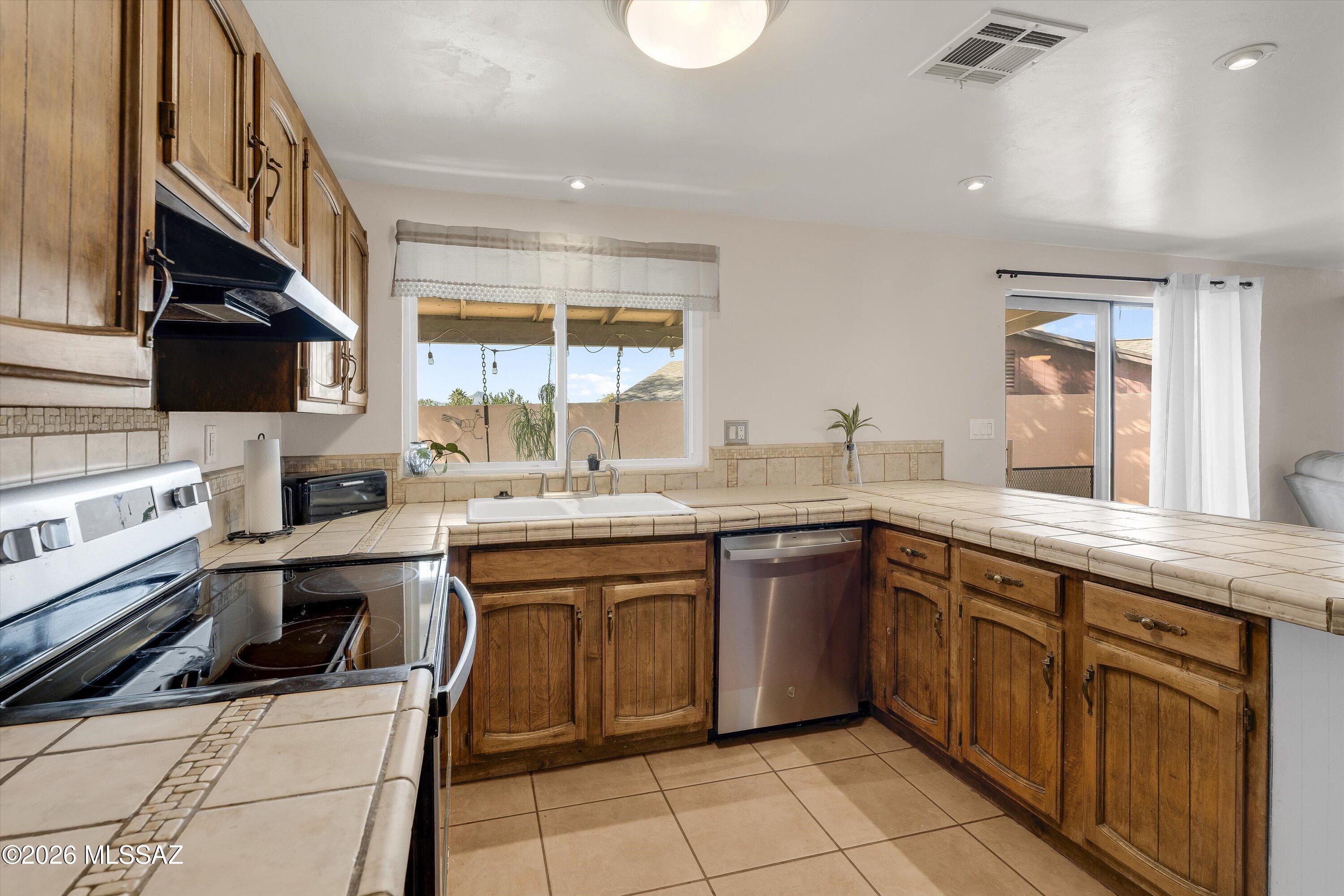 Del Bac Heights(1-35) - Residential