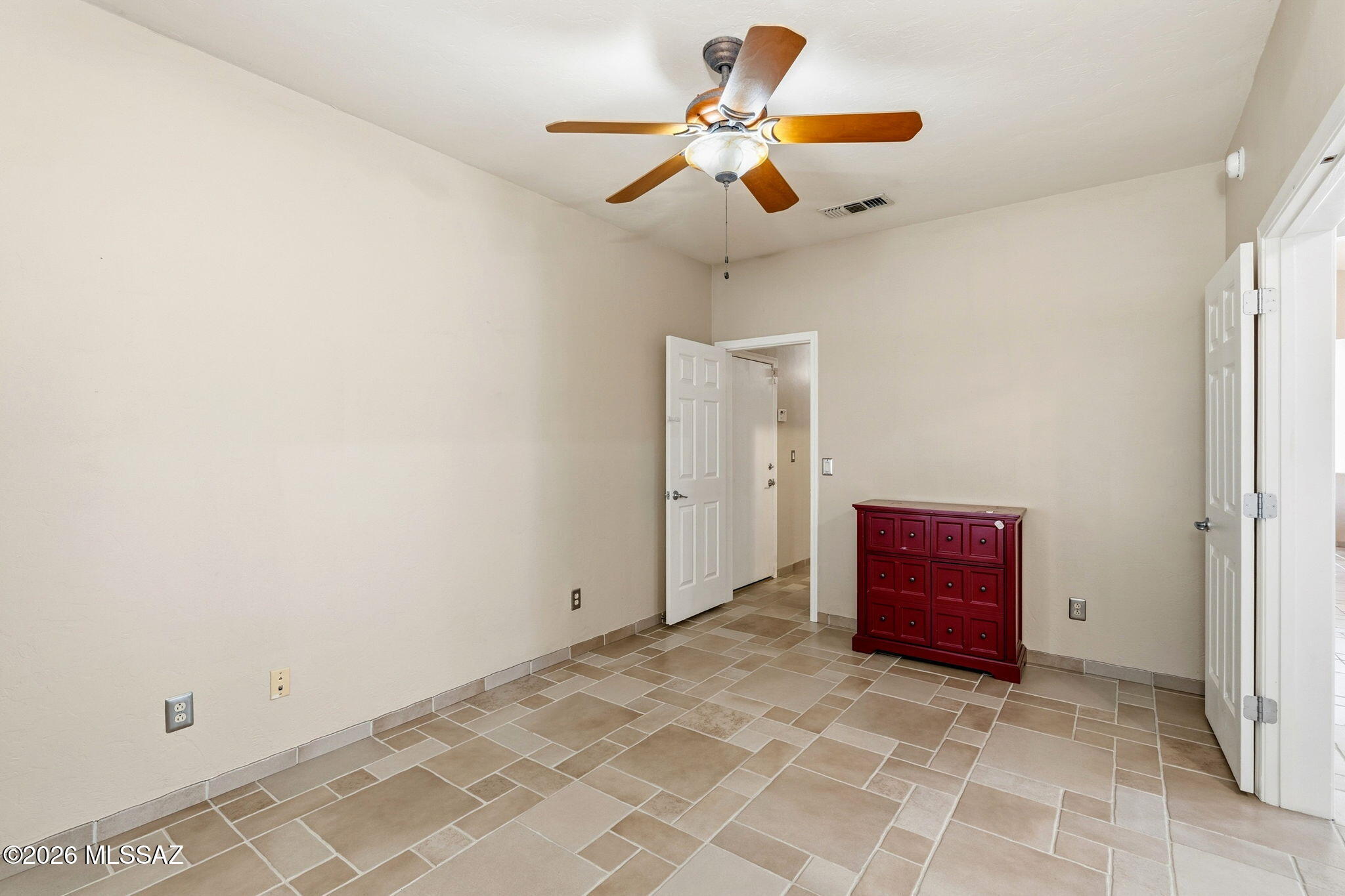 Silverbell Place (1-153) - Residential