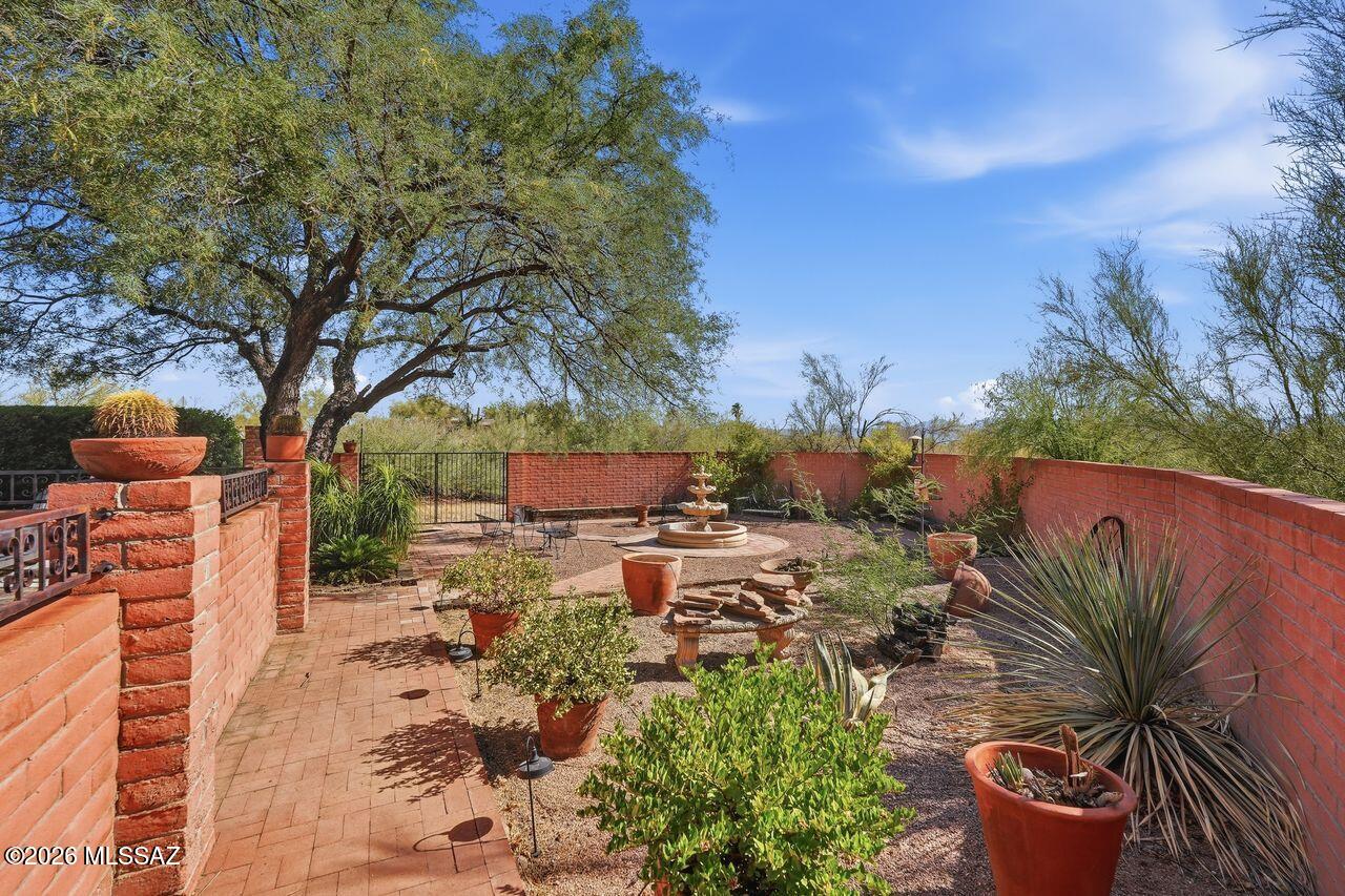 La Canada Foothills (1-75) - Residential