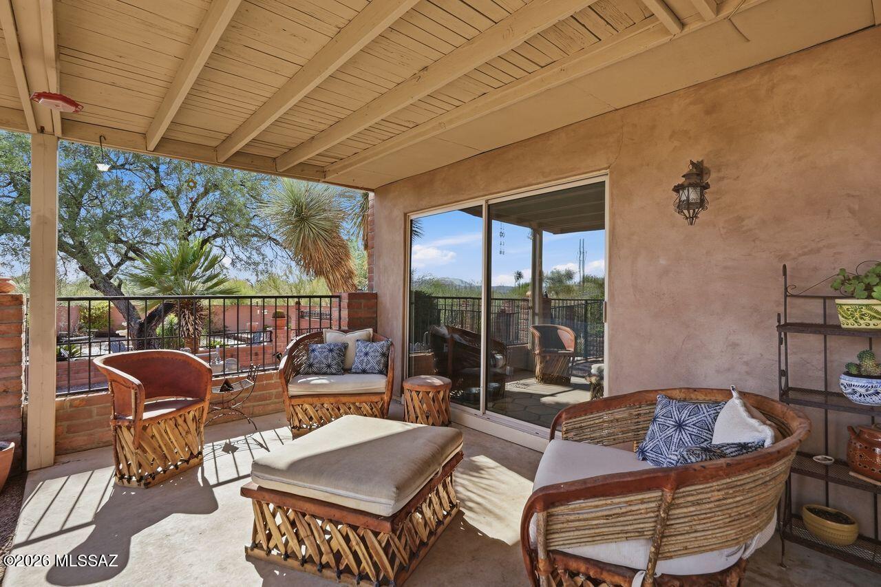 La Canada Foothills (1-75) - Residential