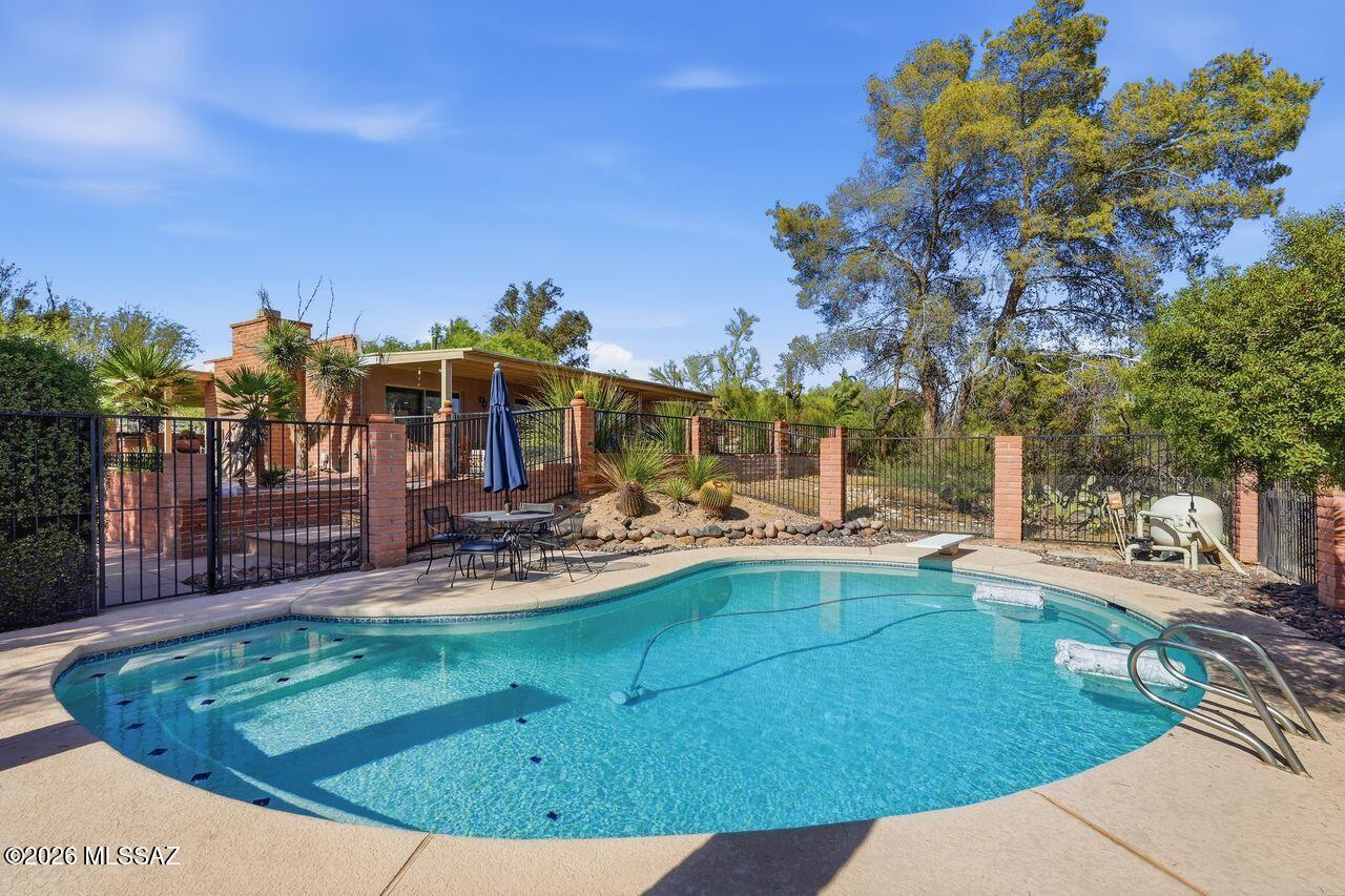 La Canada Foothills (1-75) - Residential