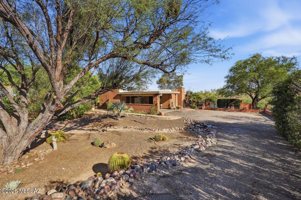 La Canada Foothills (1-75) - Residential