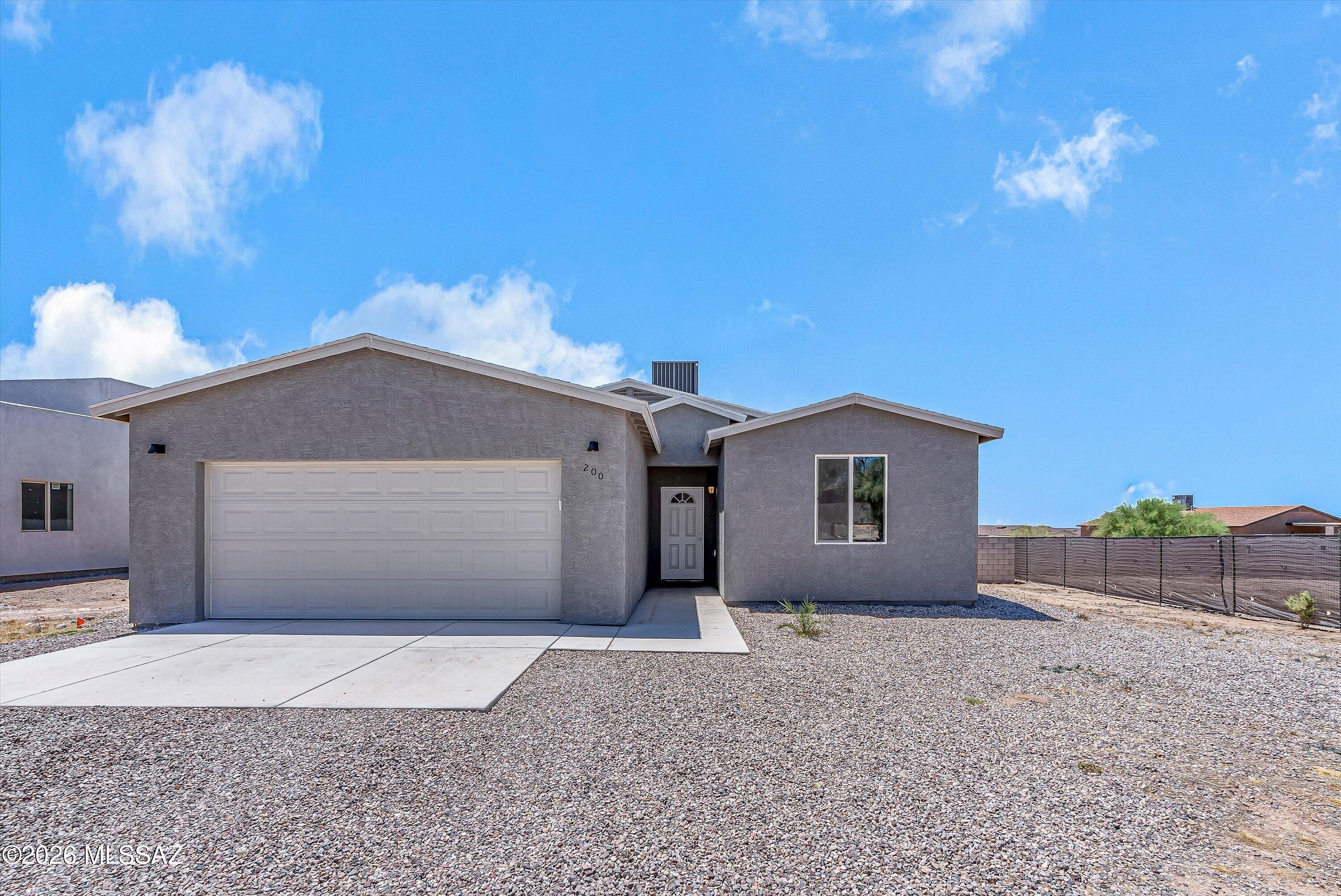 New Tucson Unit NO. 4 (1-203) - Residential