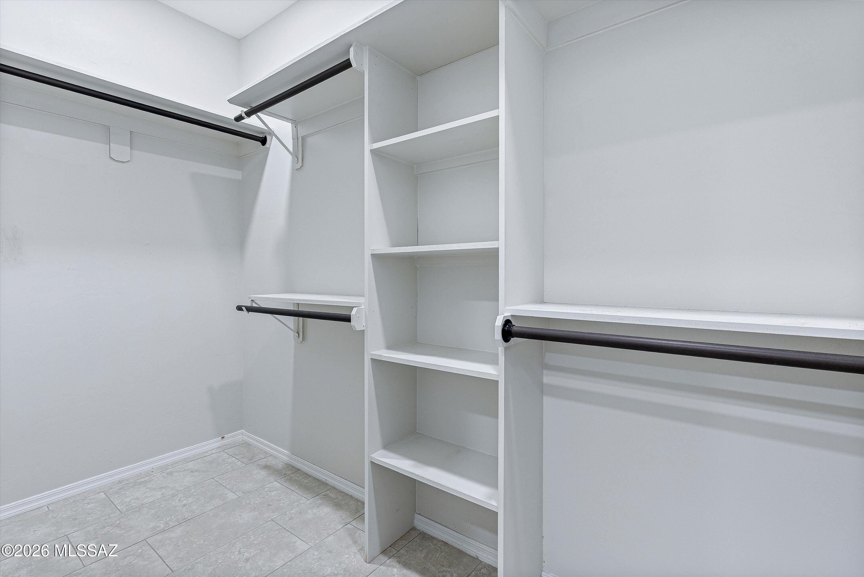New Tucson Unit NO. 4 (1-203) - Residential