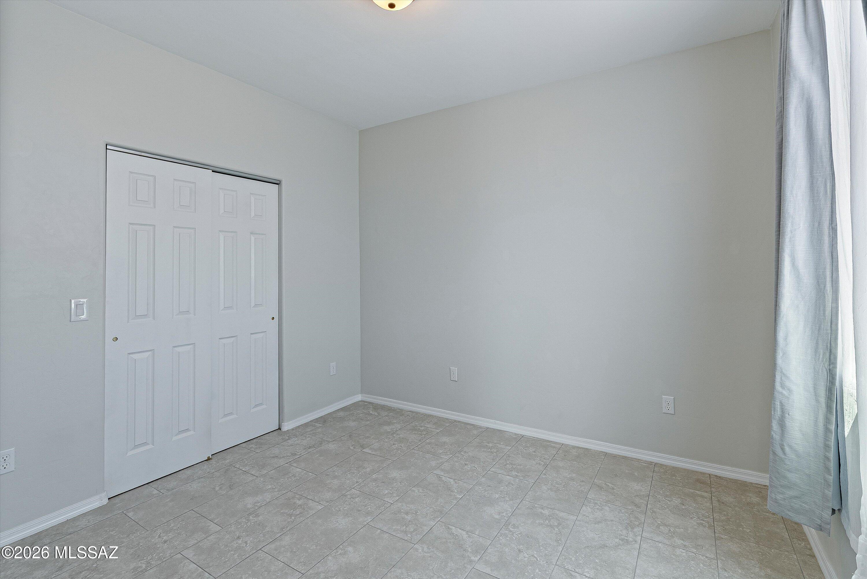 New Tucson Unit NO. 4 (1-203) - Residential