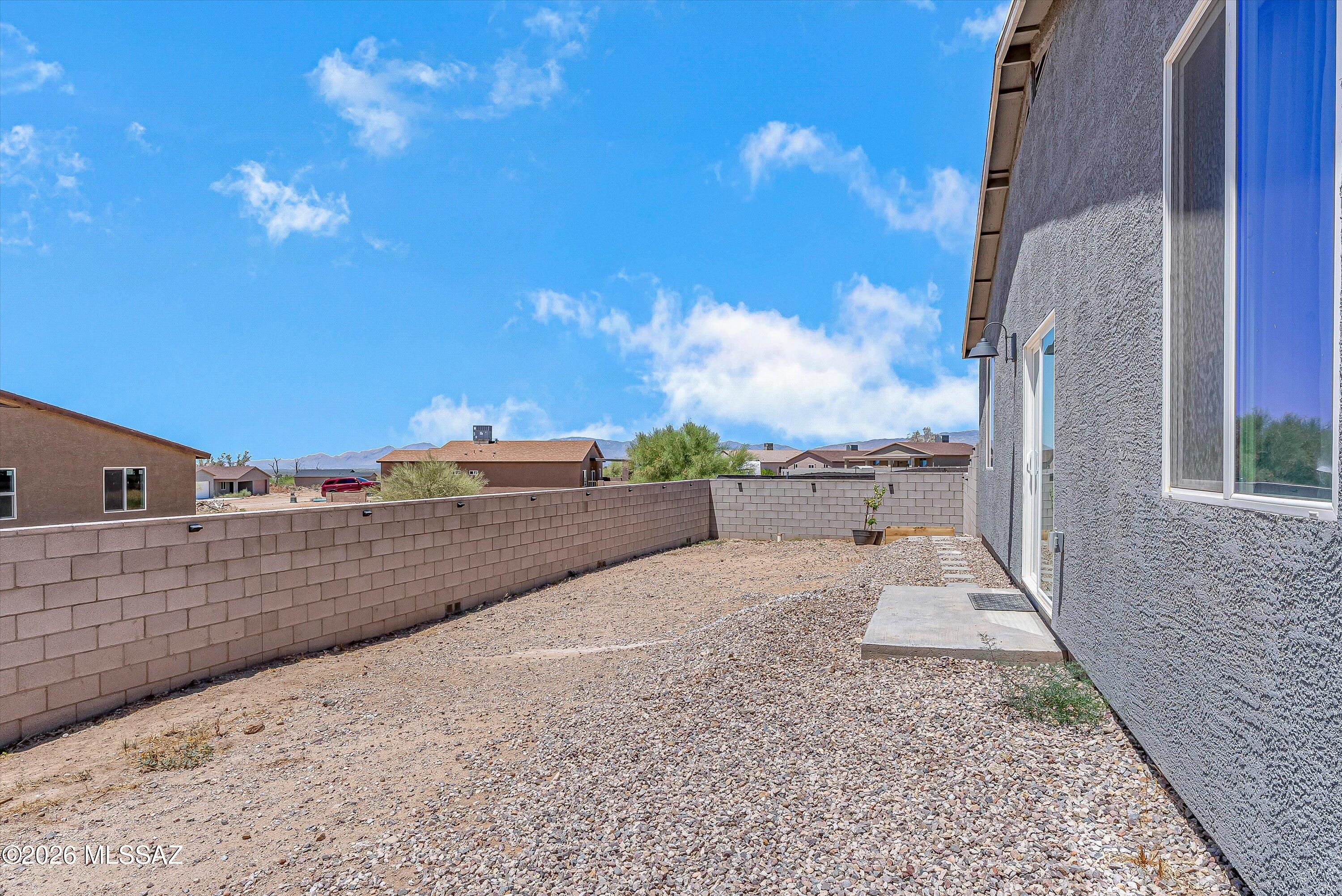 New Tucson Unit NO. 4 (1-203) - Residential