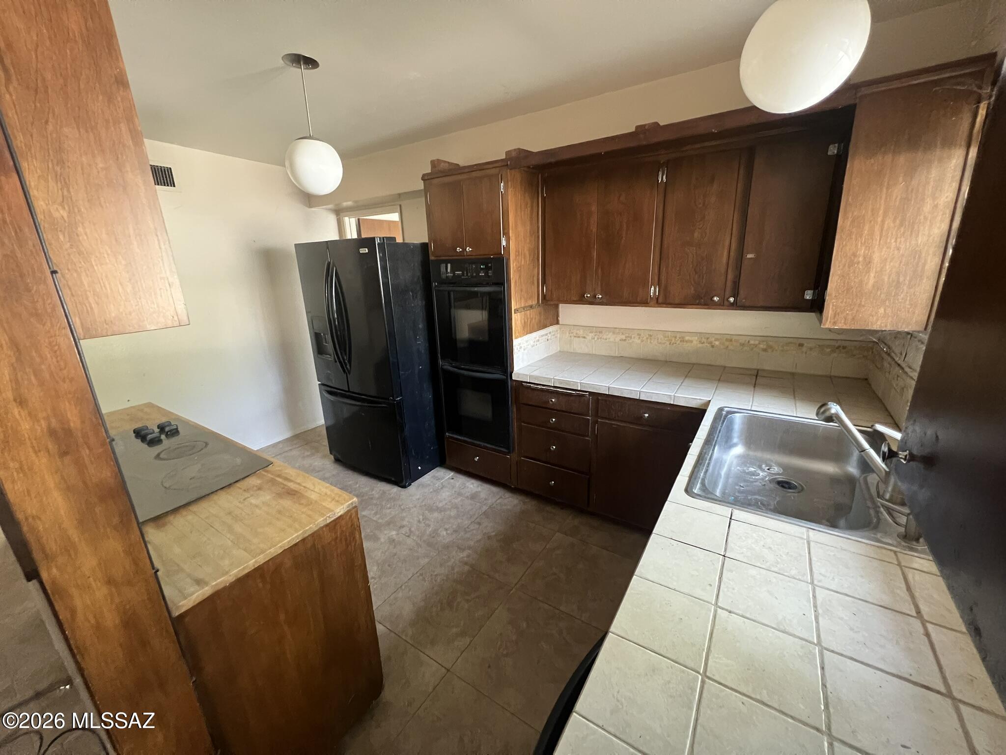Silver Shadows Estates - Residential