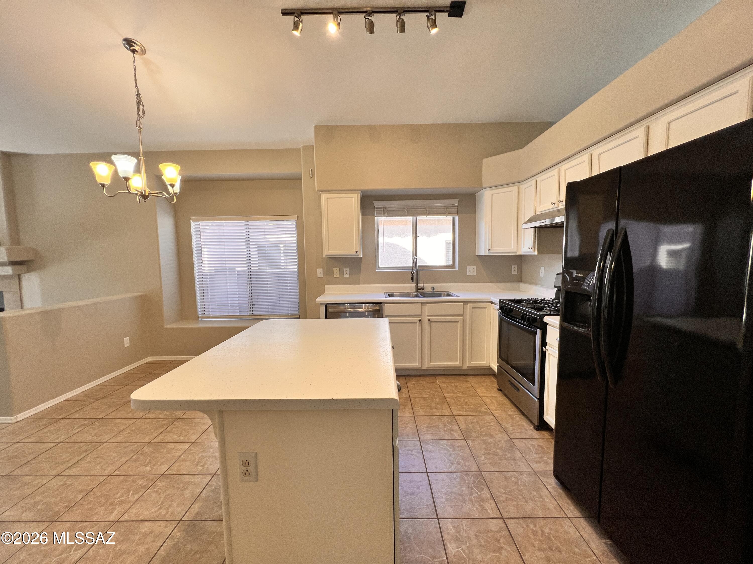 Overlook At Rancho Vistoso (The) - Residential Lease