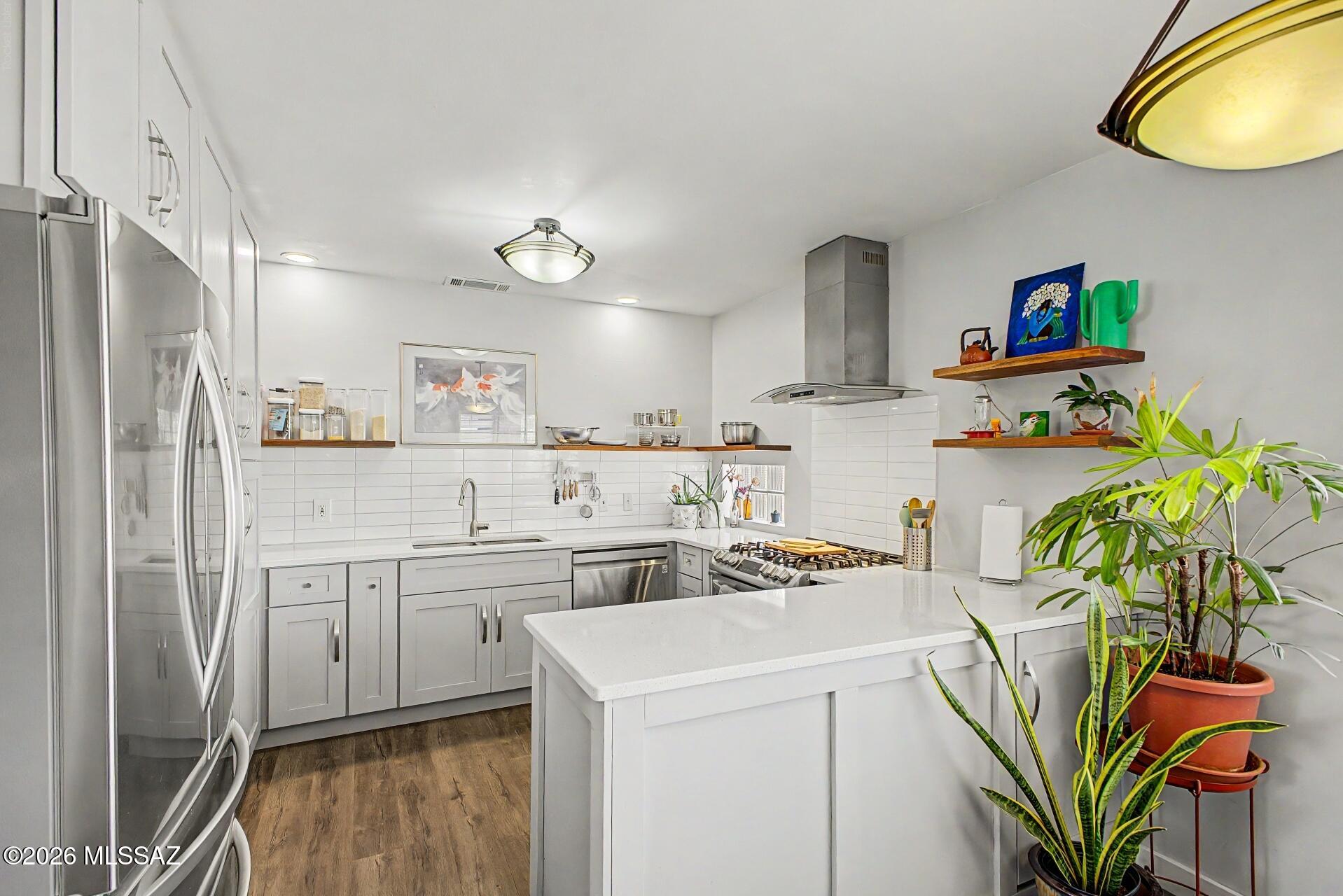 Mountain View Acre Farms - Residential