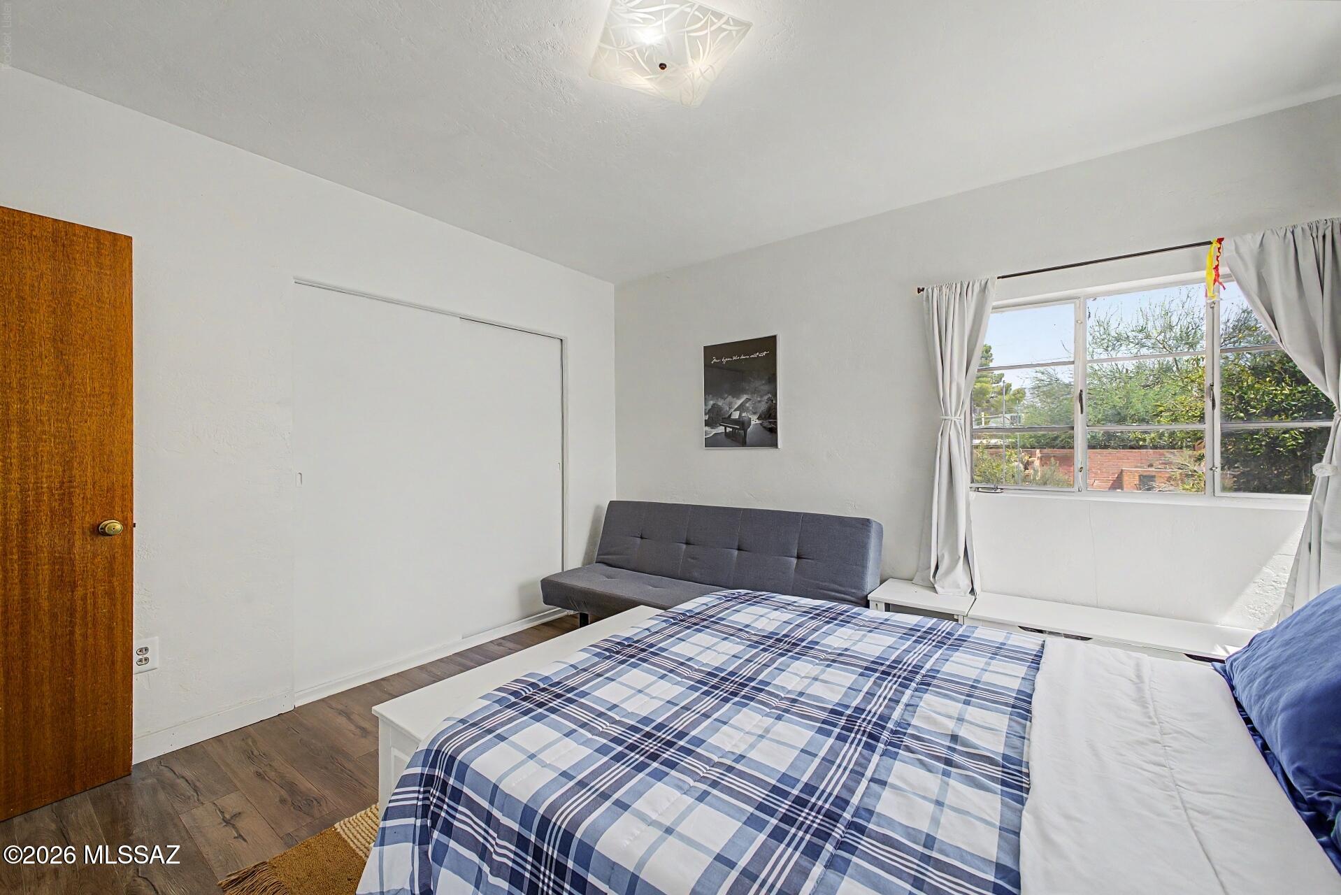 Mountain View Acre Farms - Residential