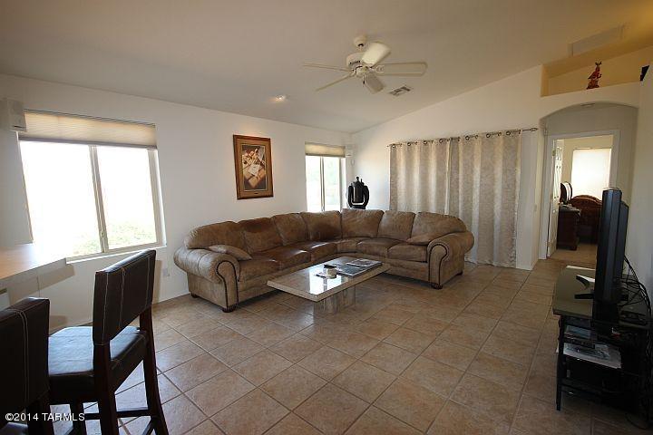 Bluffs (The) 2 - Residential Lease