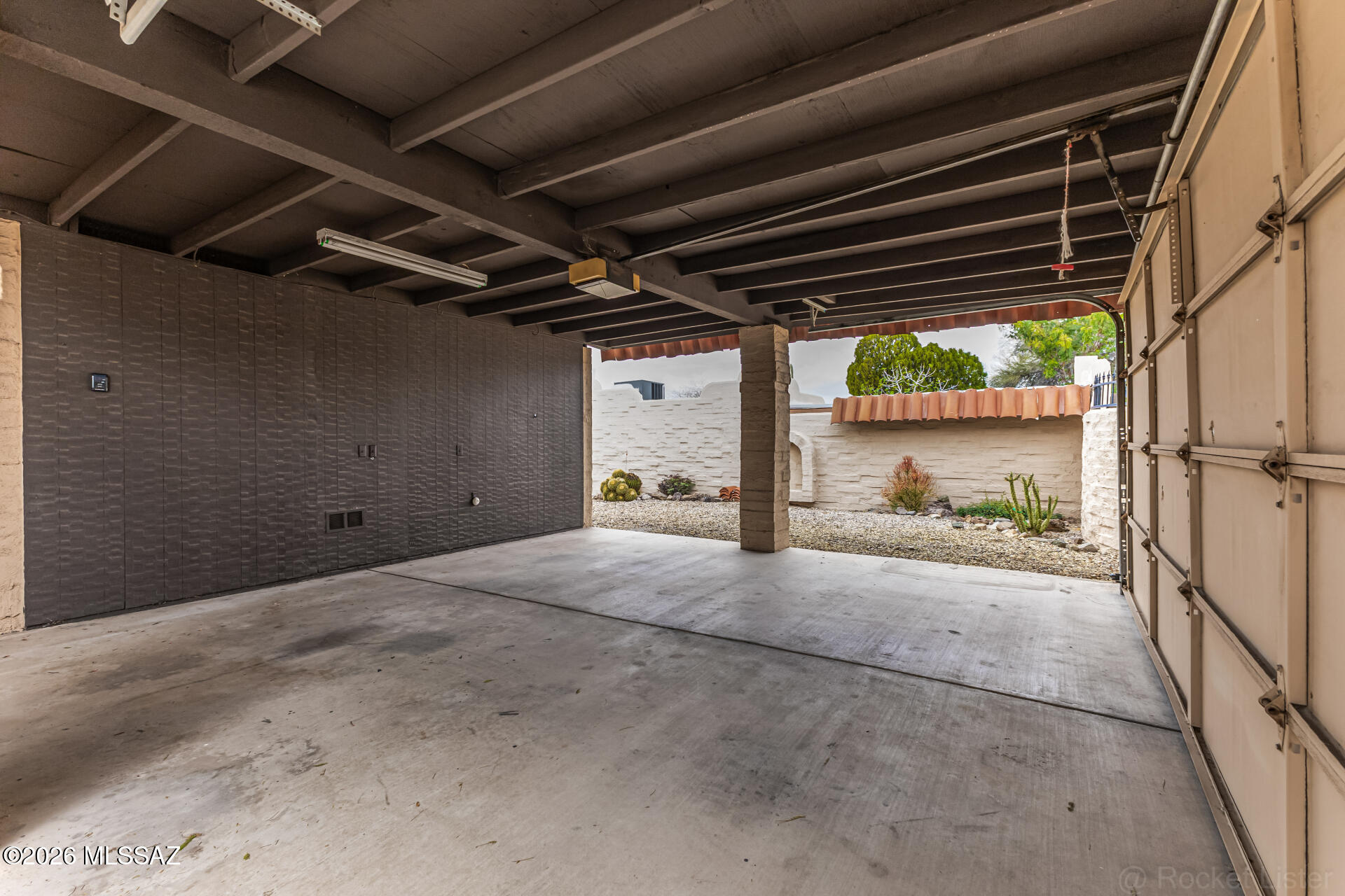 Santiago Villas (1-67) - Residential