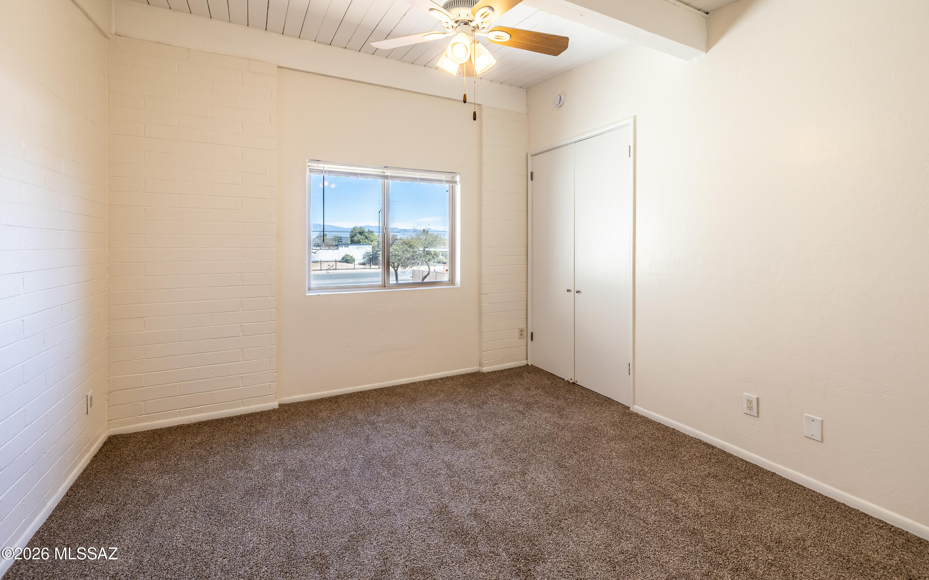 Royal Alvernon Condos. - Residential