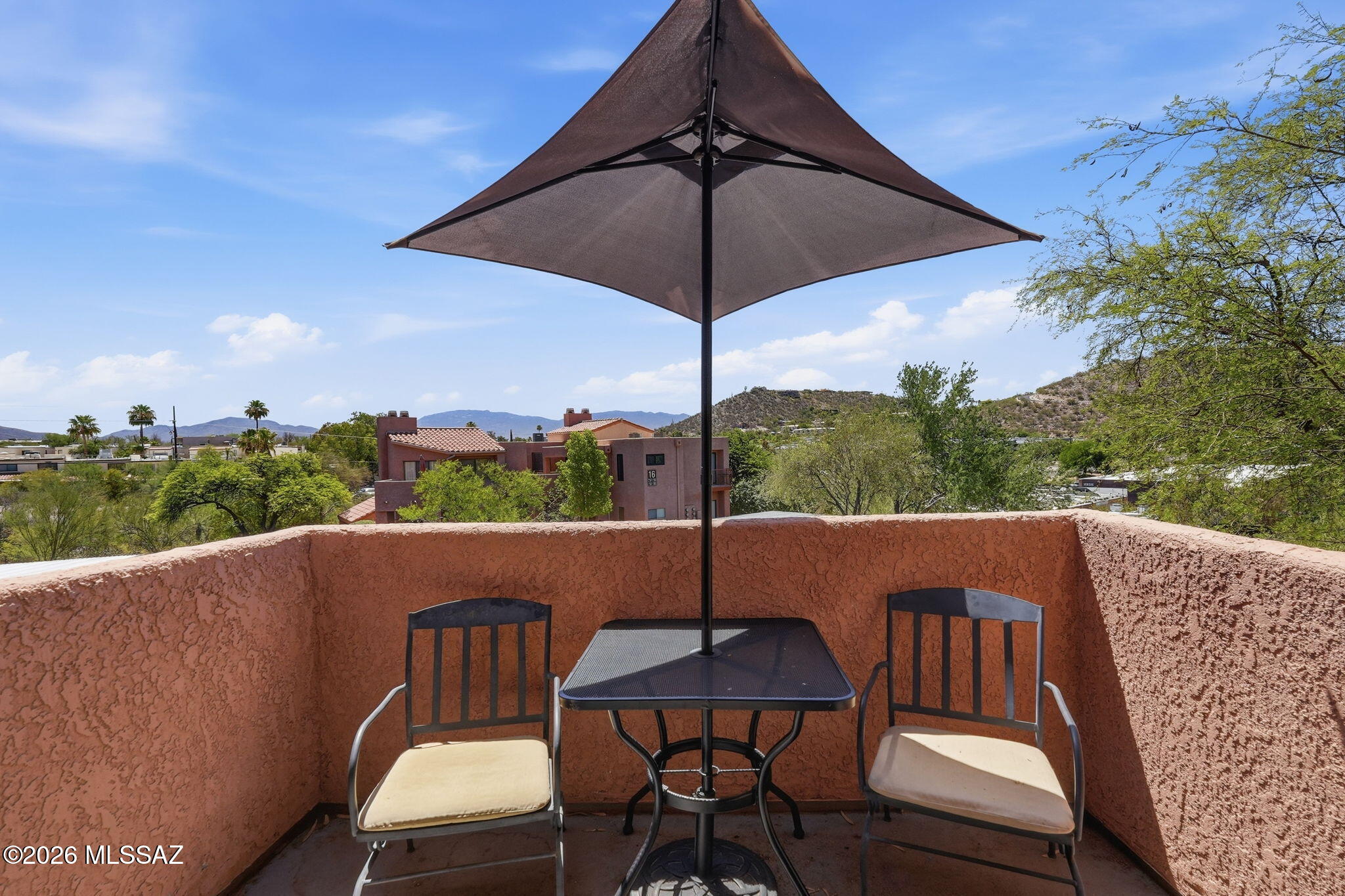 Ventana Vista Condominiums - Residential