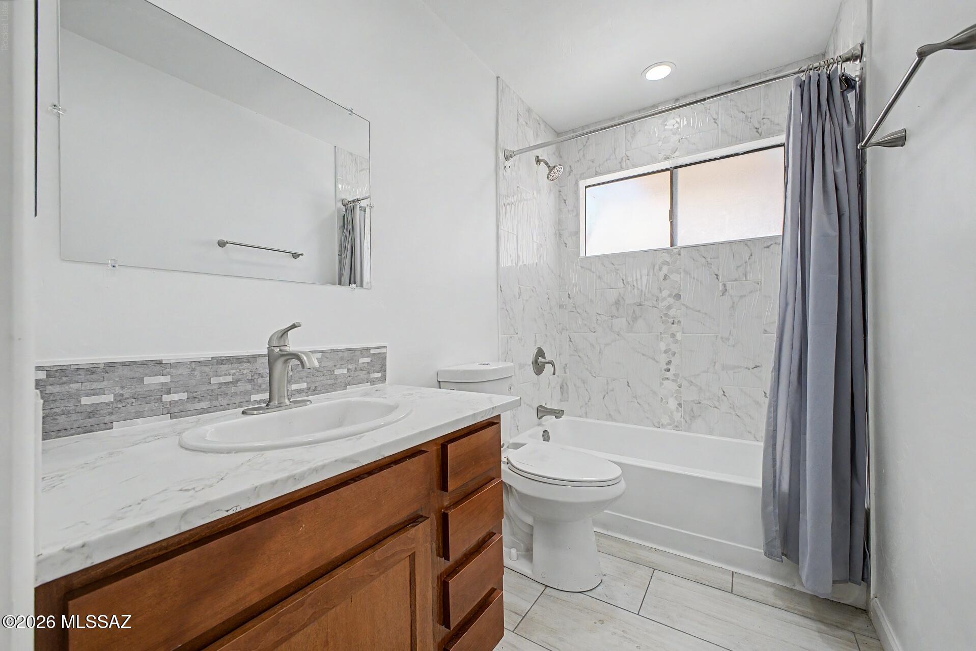 Falcon Point (1-170) - Residential