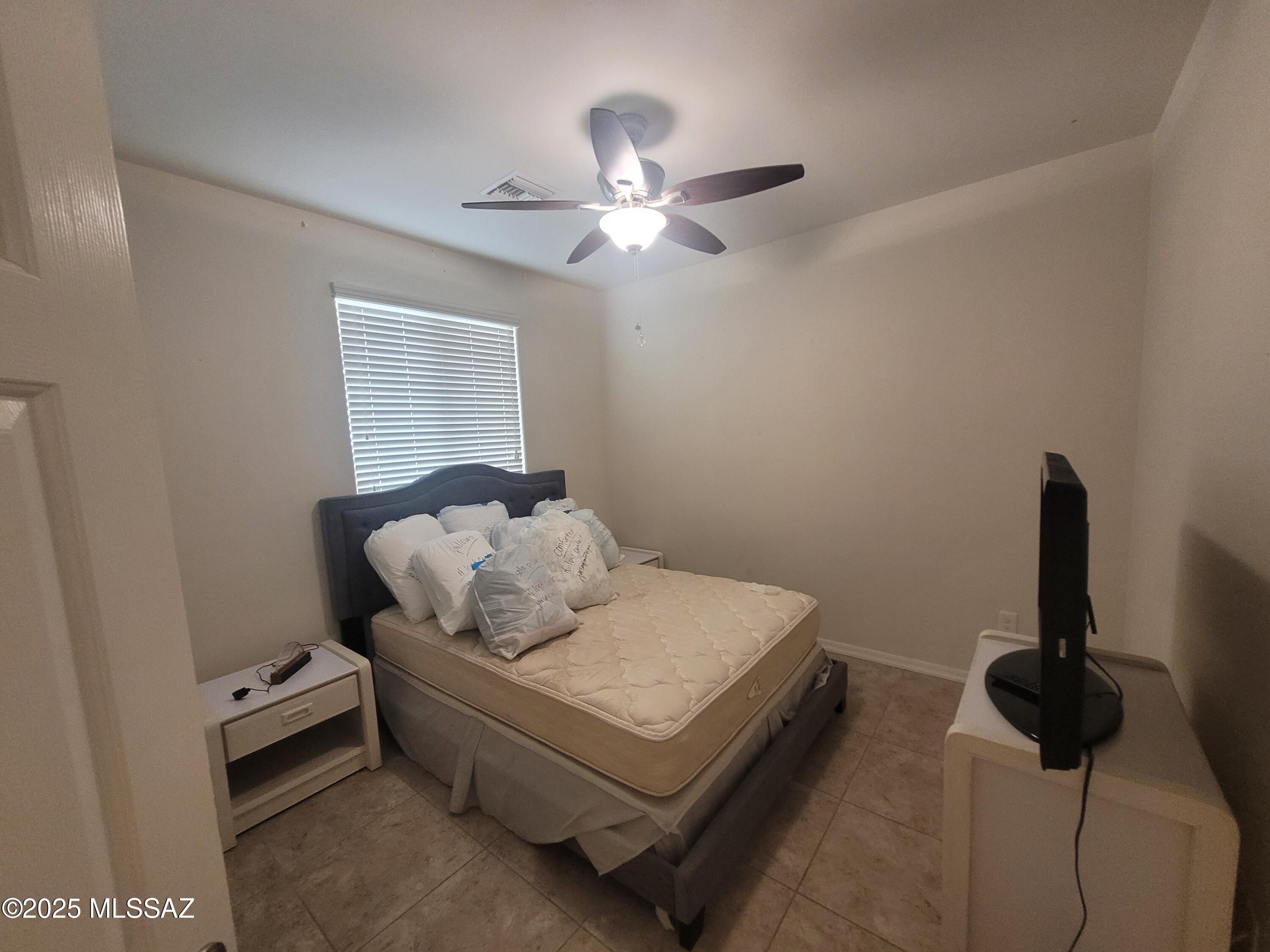 Interstate 10 and Kolb Road - Residential Lease