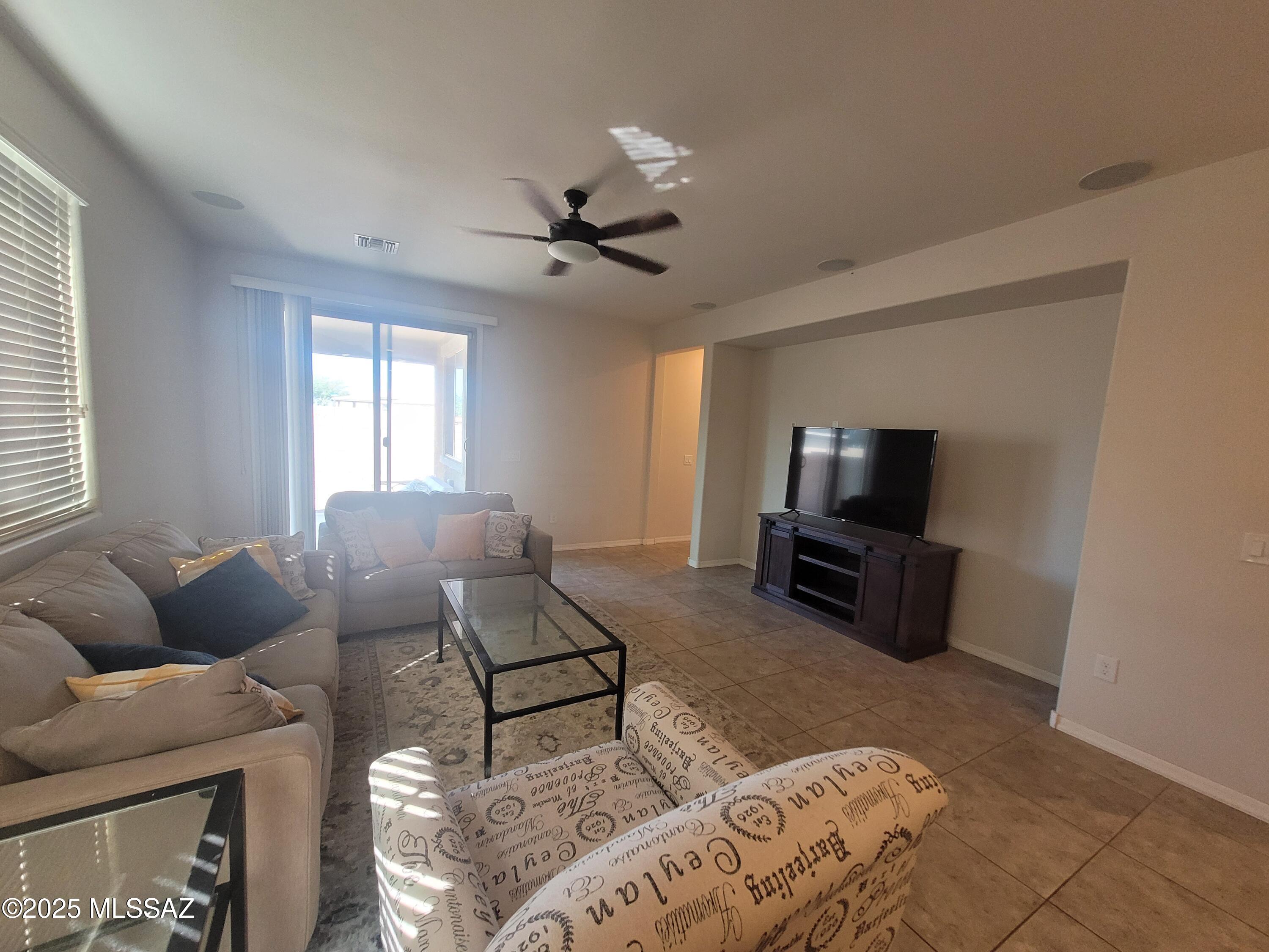 Interstate 10 and Kolb Road - Residential Lease