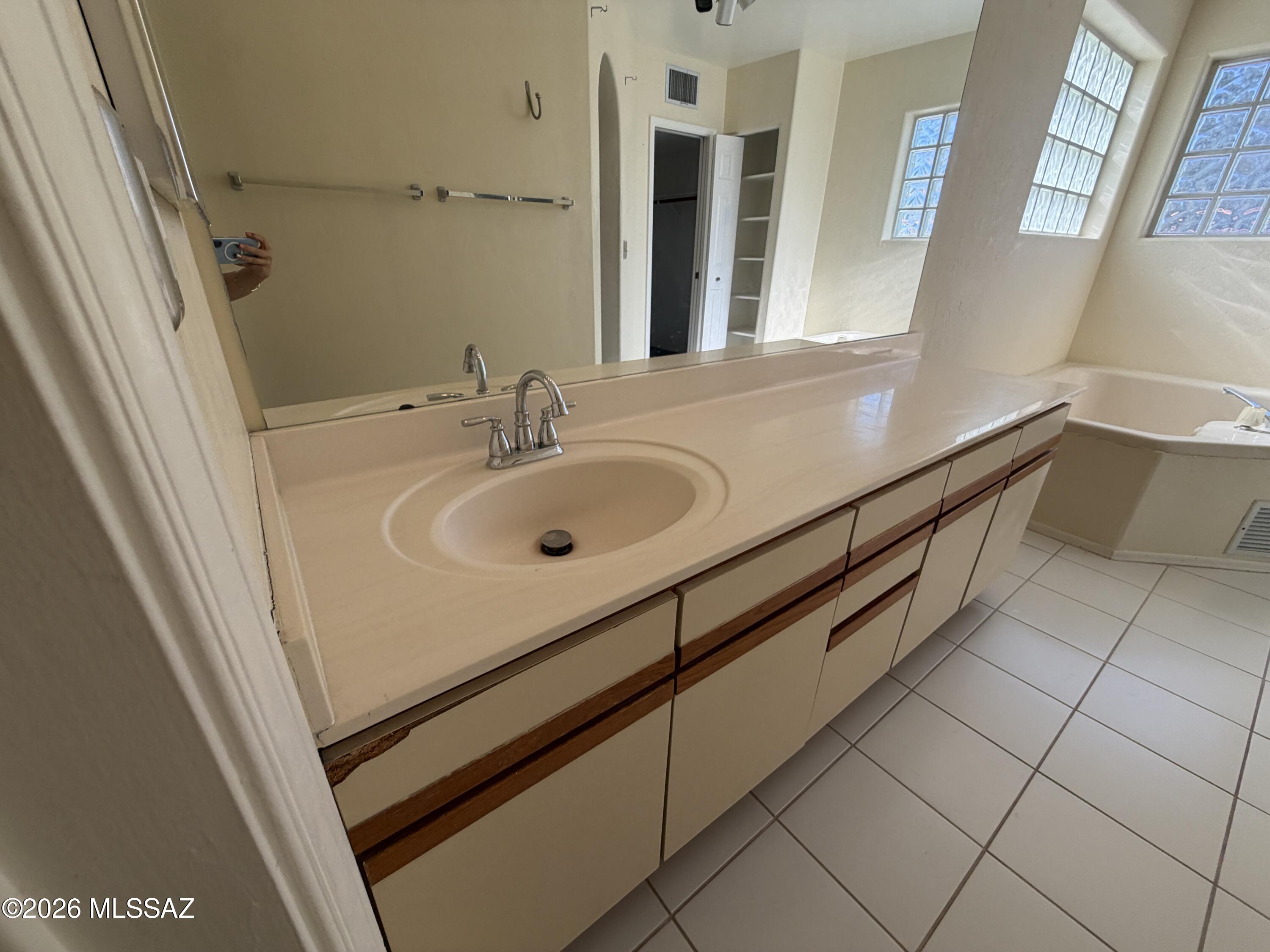 Cactus Allen Est. (1-54) - Residential Lease