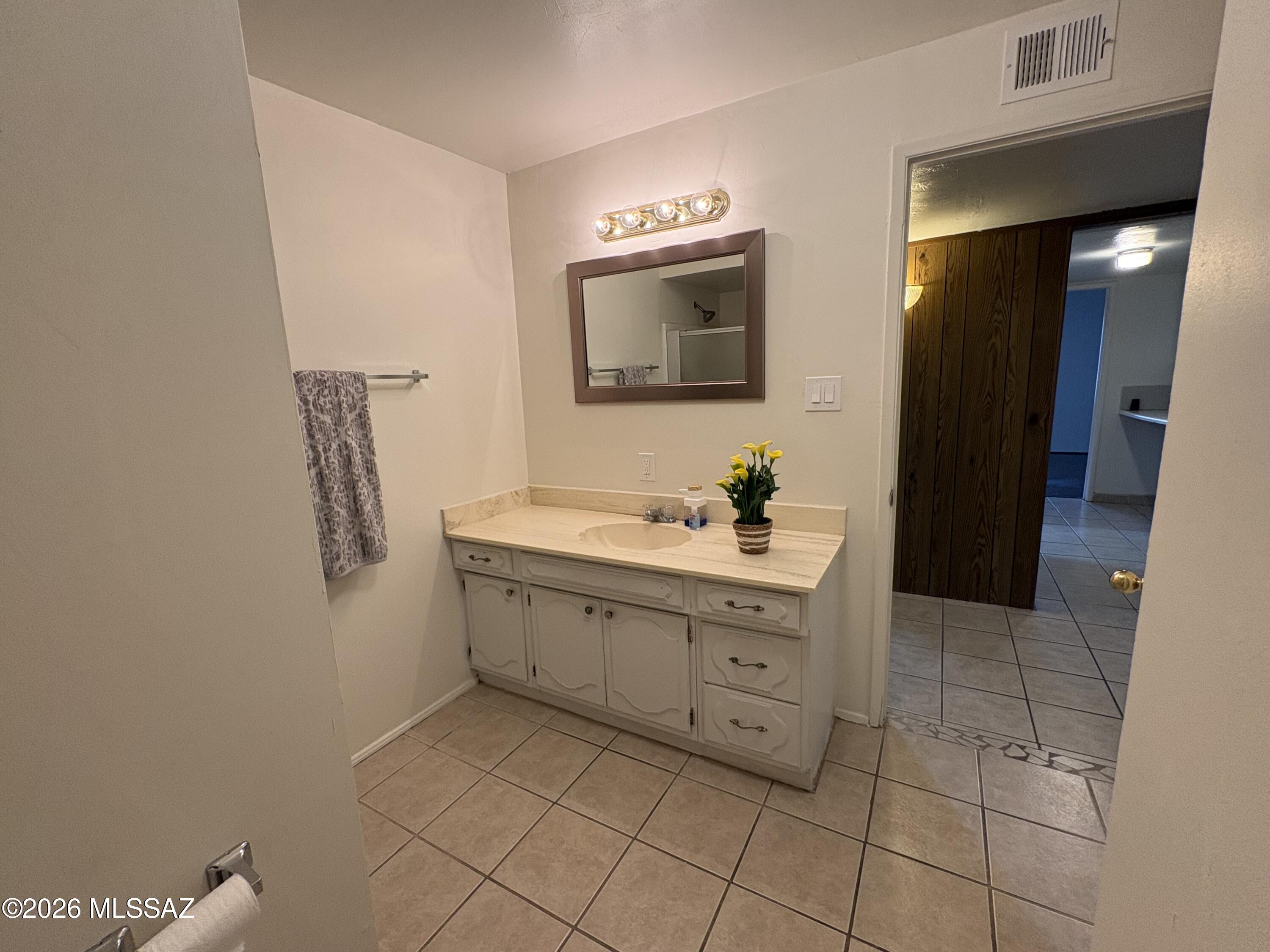 Loralyn - Residential
