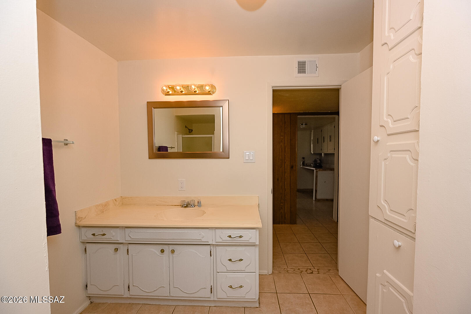 Loralyn - Residential