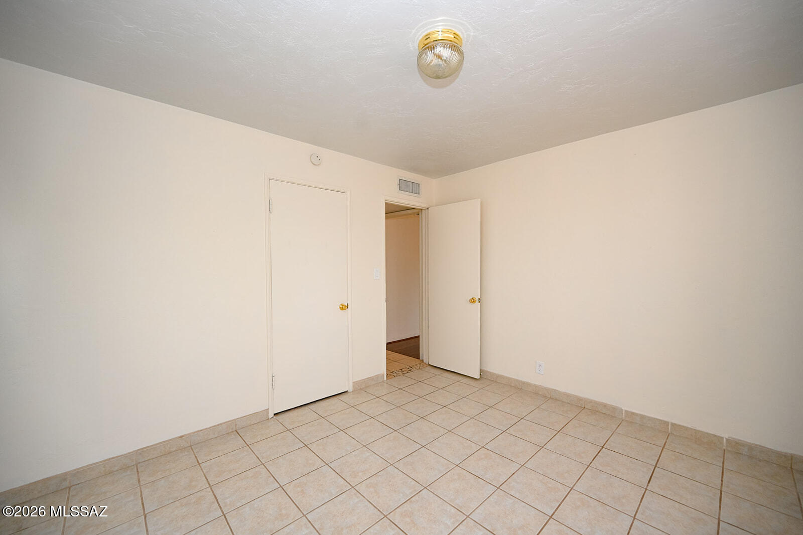 Loralyn - Residential