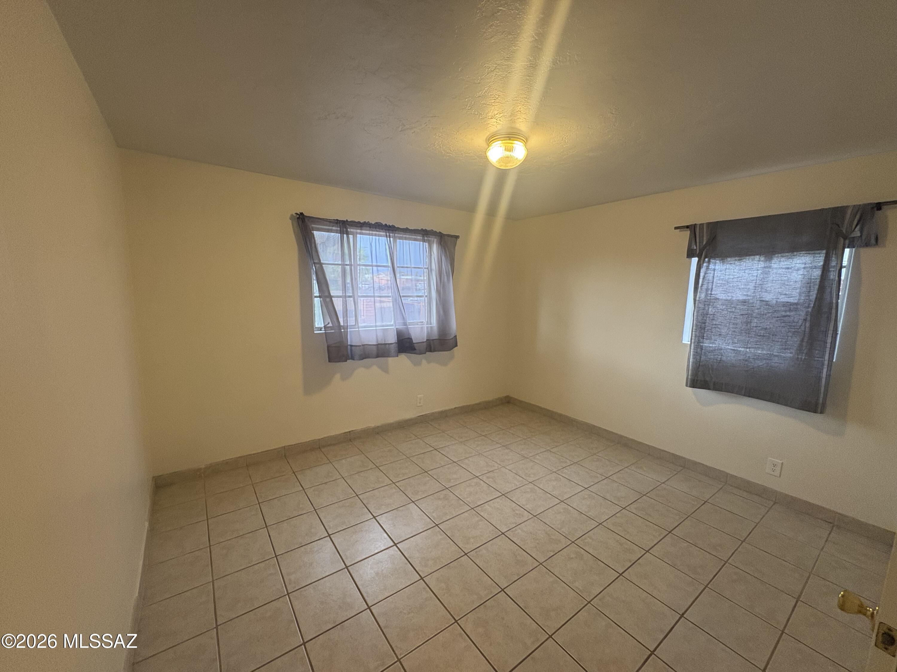 Loralyn - Residential