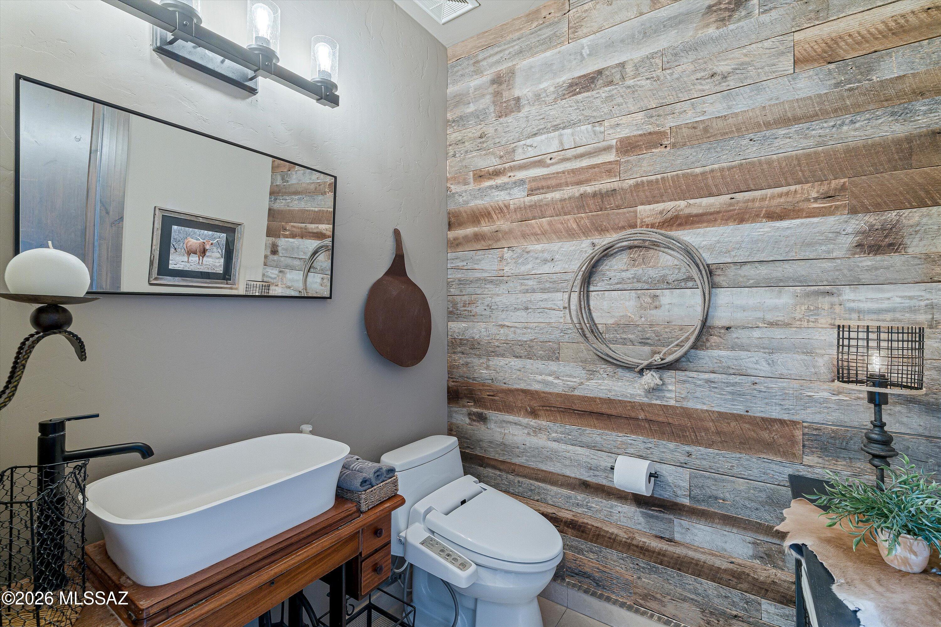 Coyote Creek (1-395) - Residential