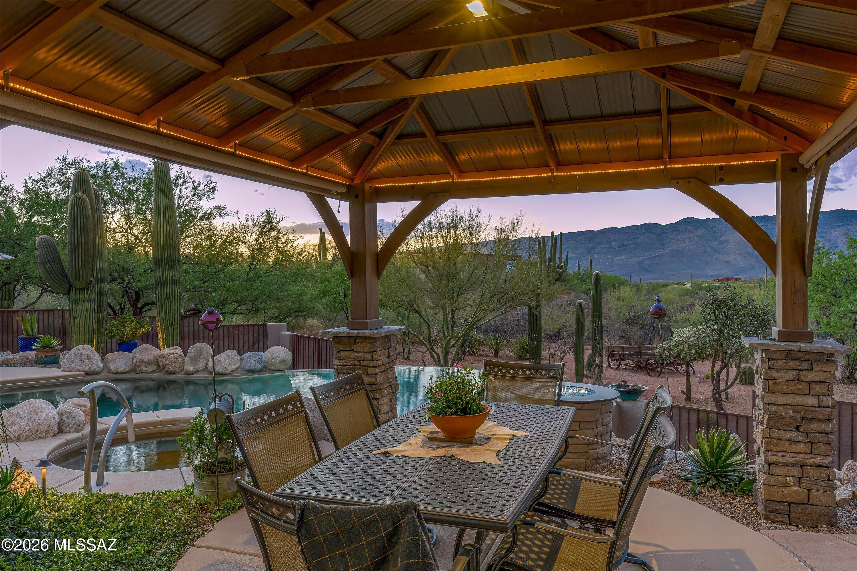 Coyote Creek (1-395) - Residential