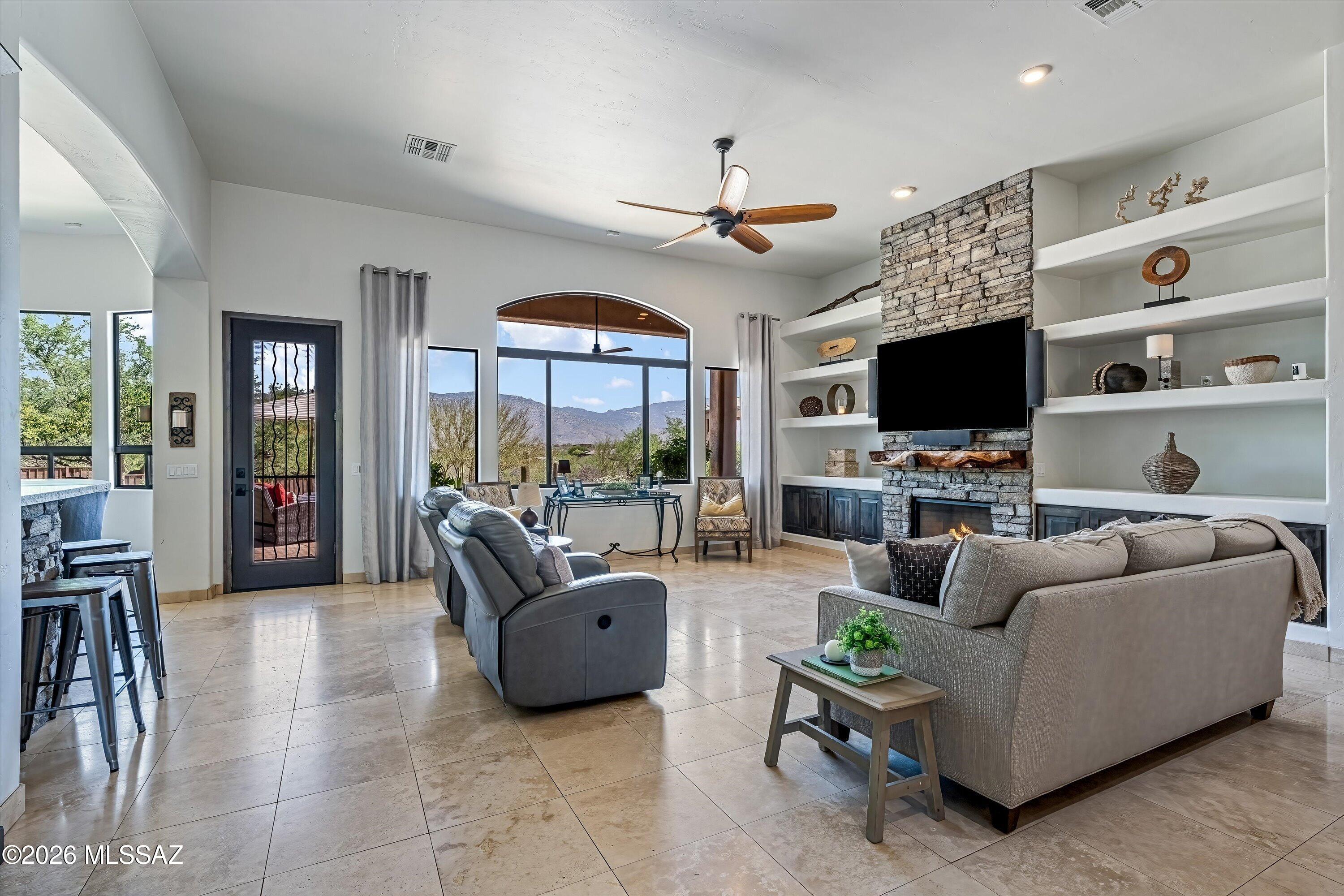 Coyote Creek (1-395) - Residential