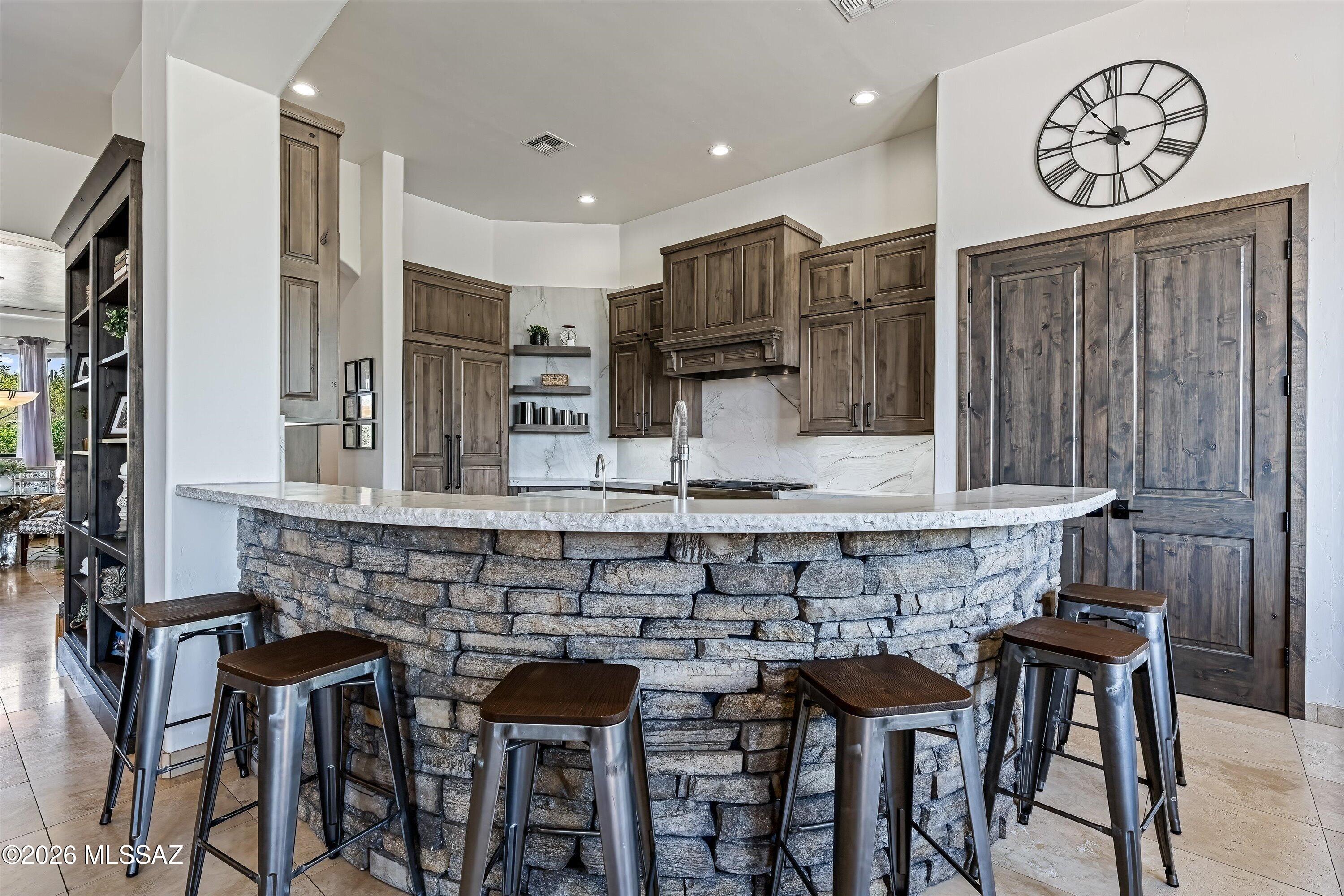 Coyote Creek (1-395) - Residential