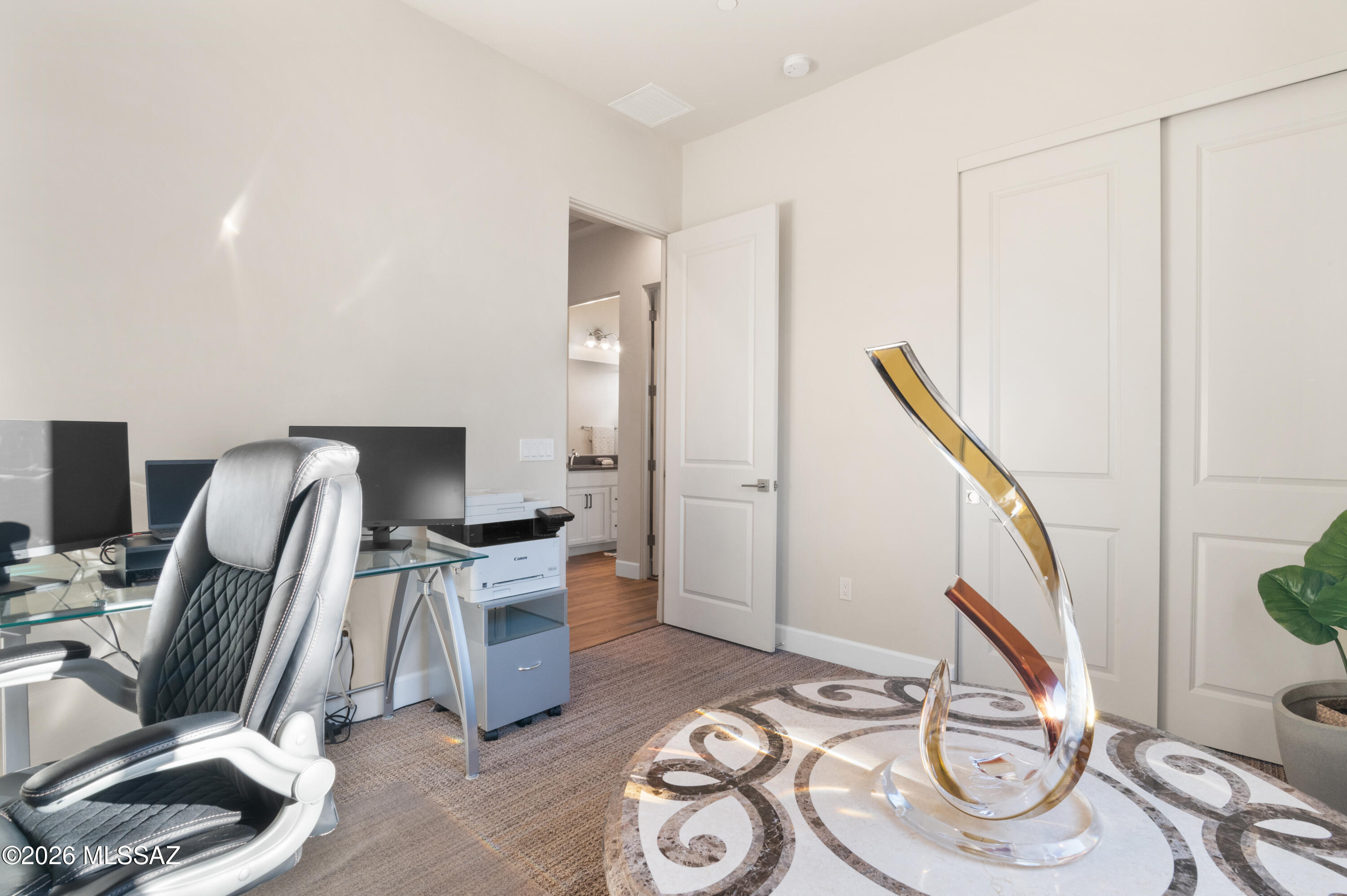 Enclave (The) - Residential