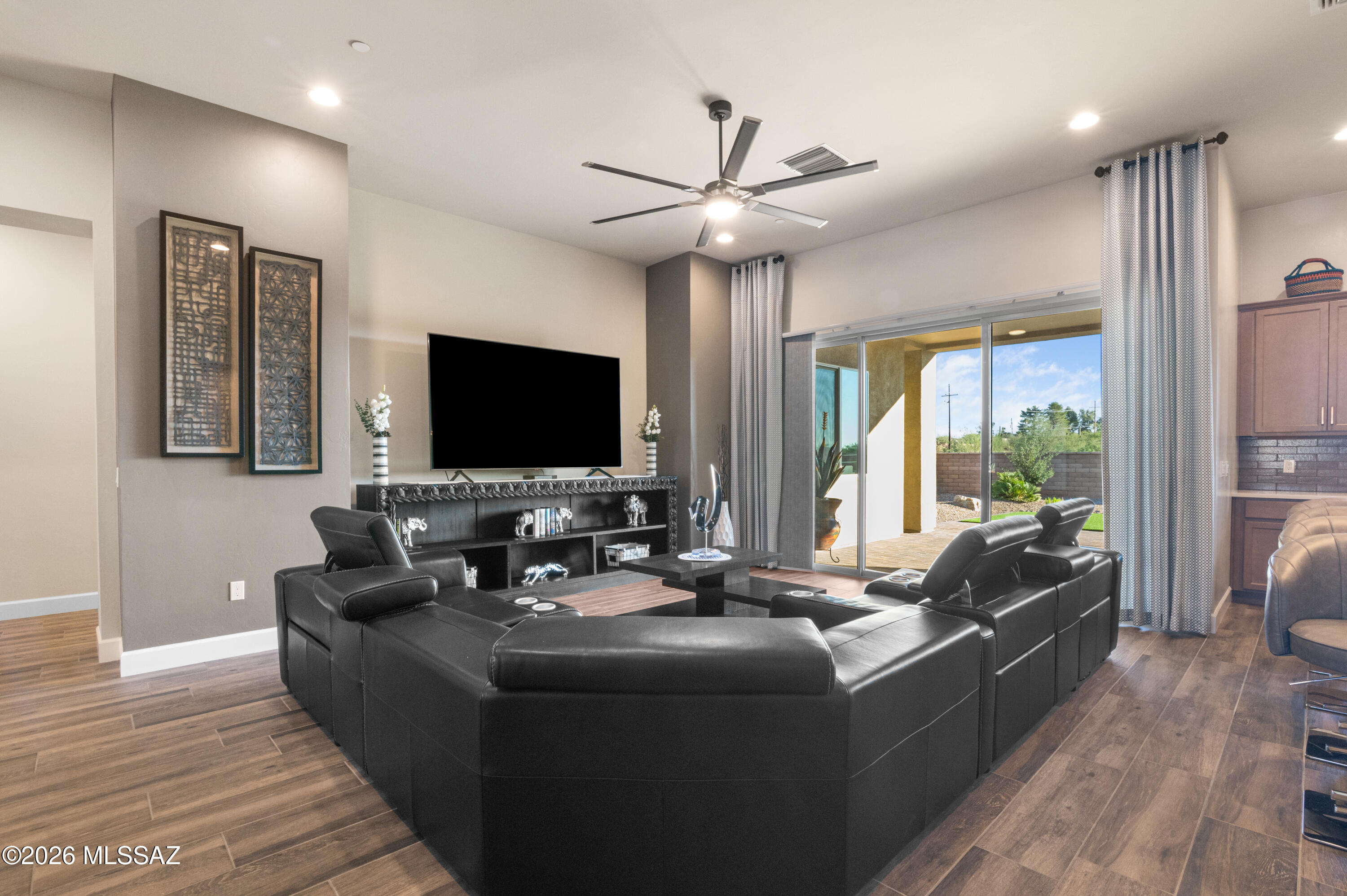 Enclave (The) - Residential
