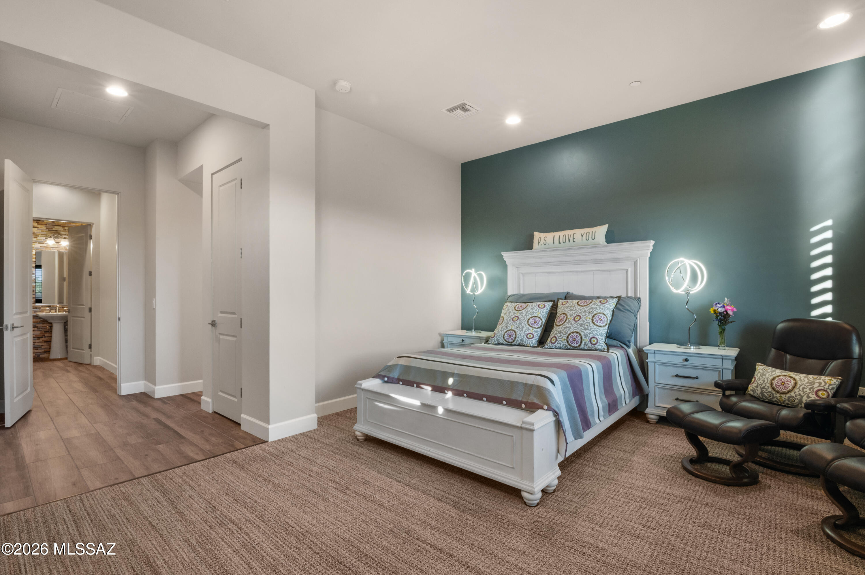 Enclave (The) - Residential