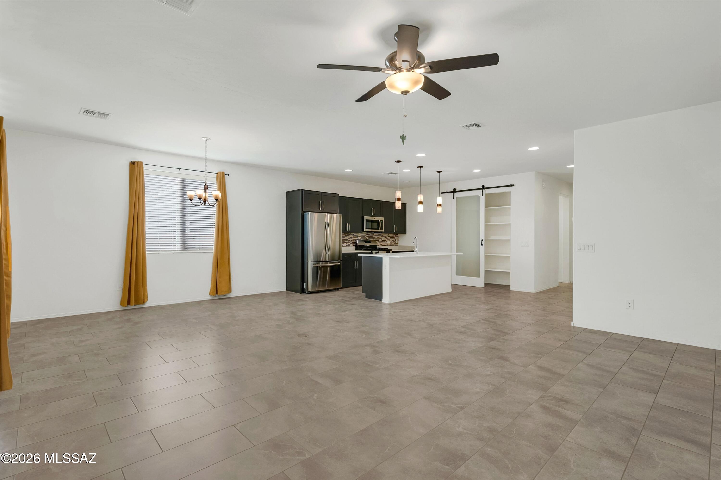 Linda Vista Heights SQ20161440591 - Residential