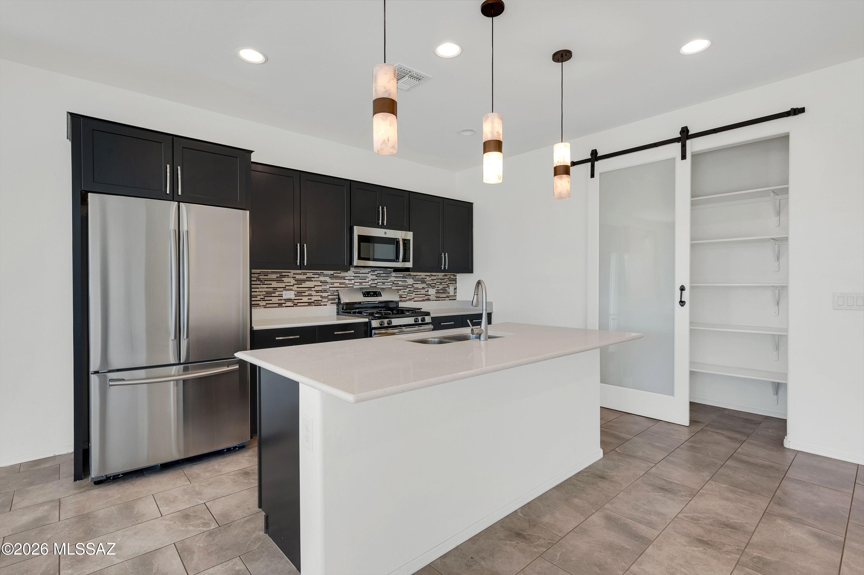 Linda Vista Heights SQ20161440591 - Residential