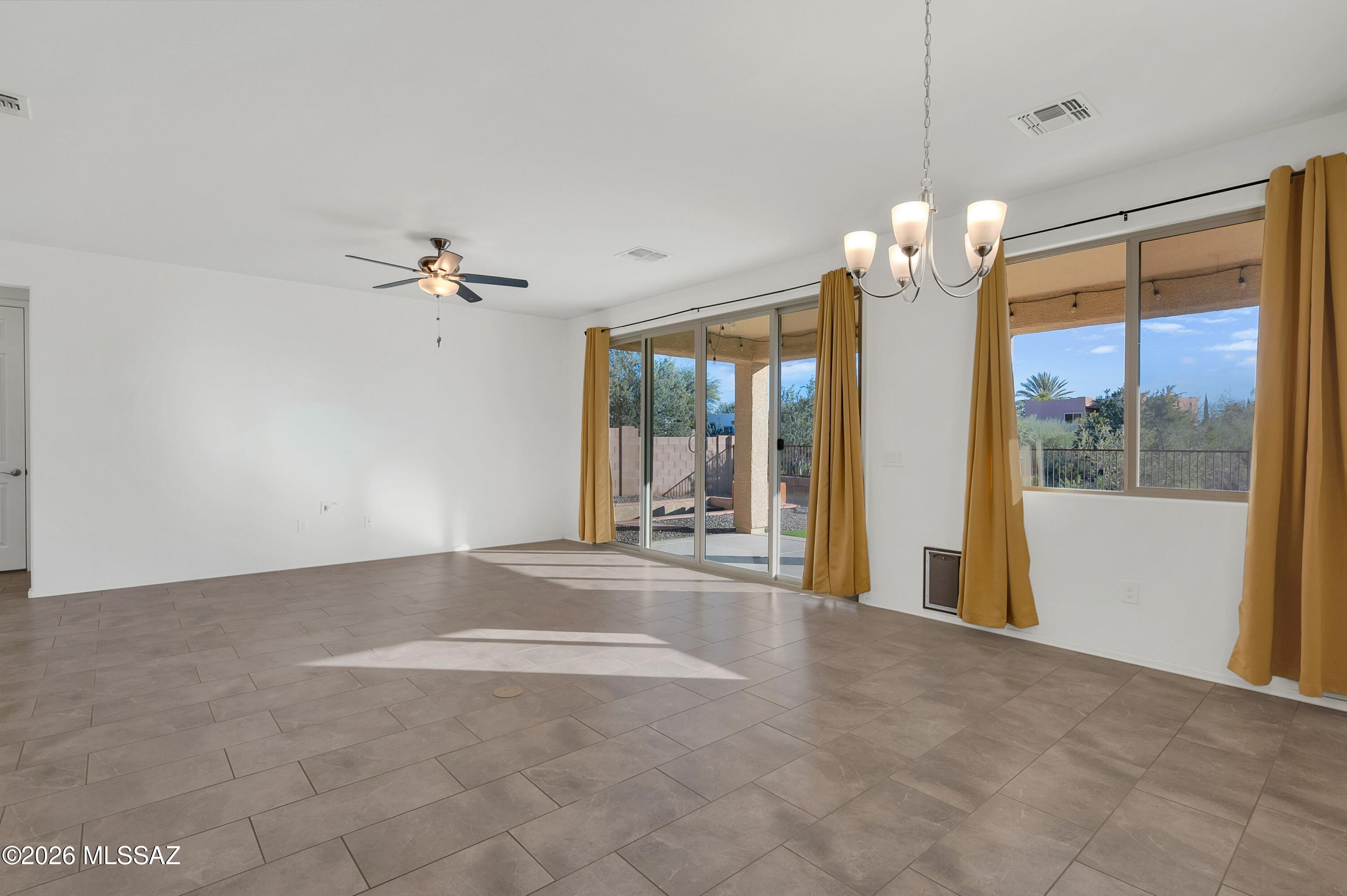 Linda Vista Heights SQ20161440591 - Residential